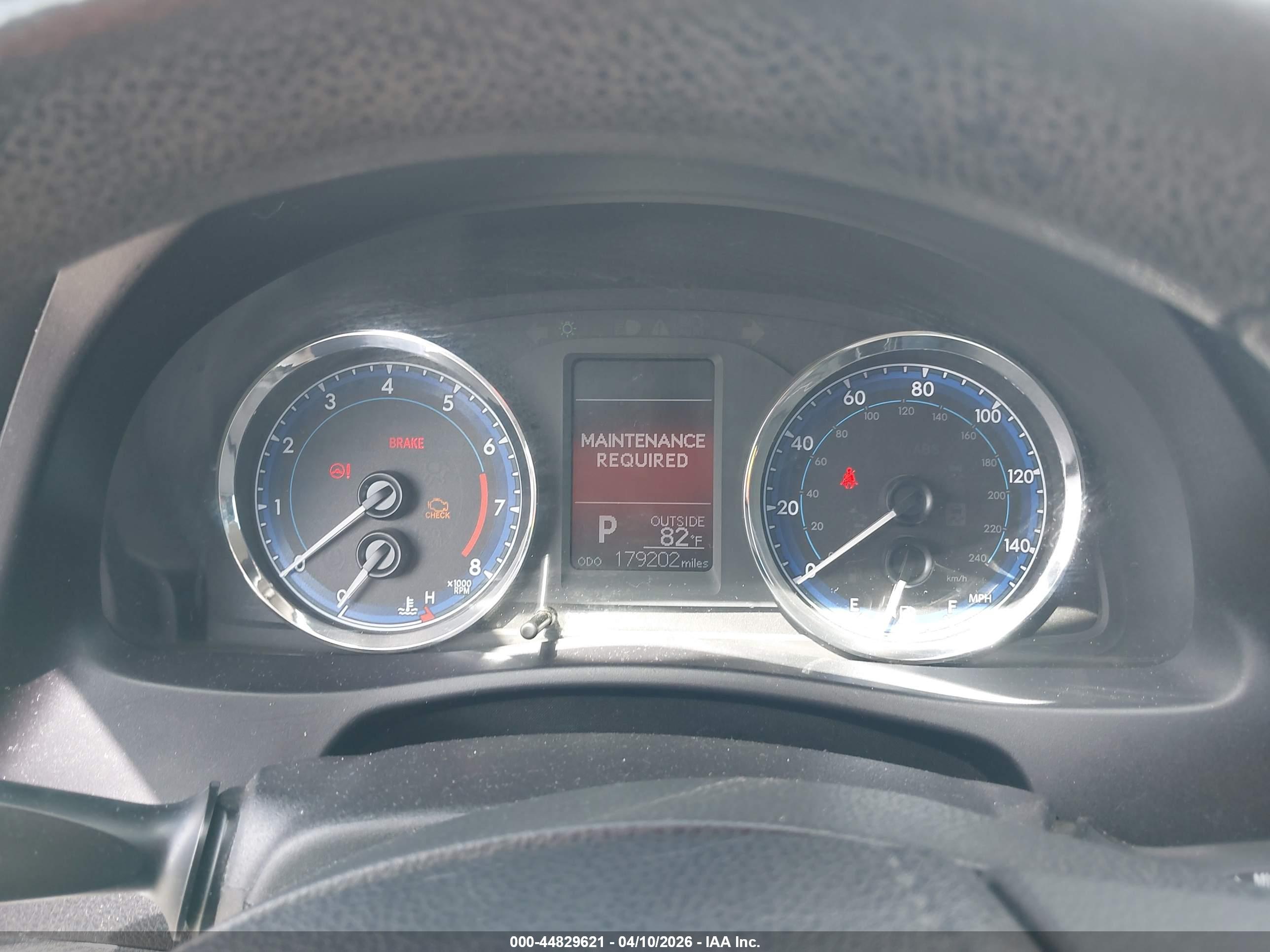 TOYOTA COROLLA image 7