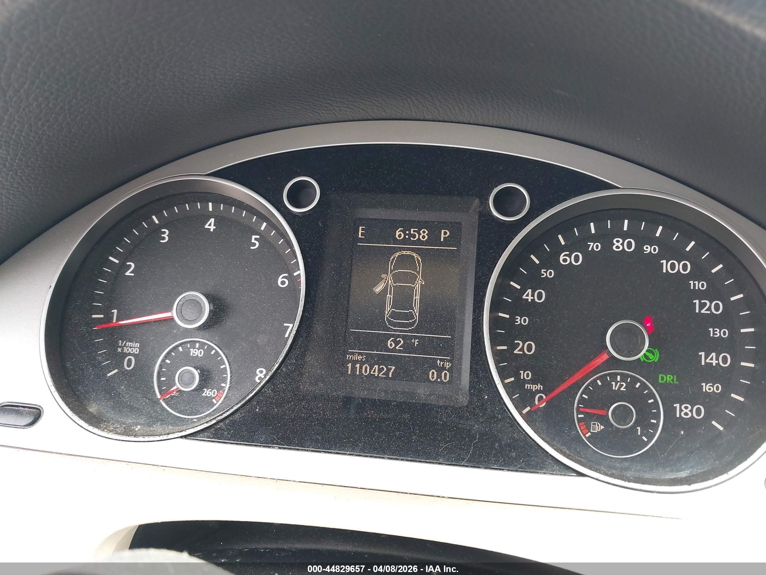 VOLKSWAGEN CC image 7
