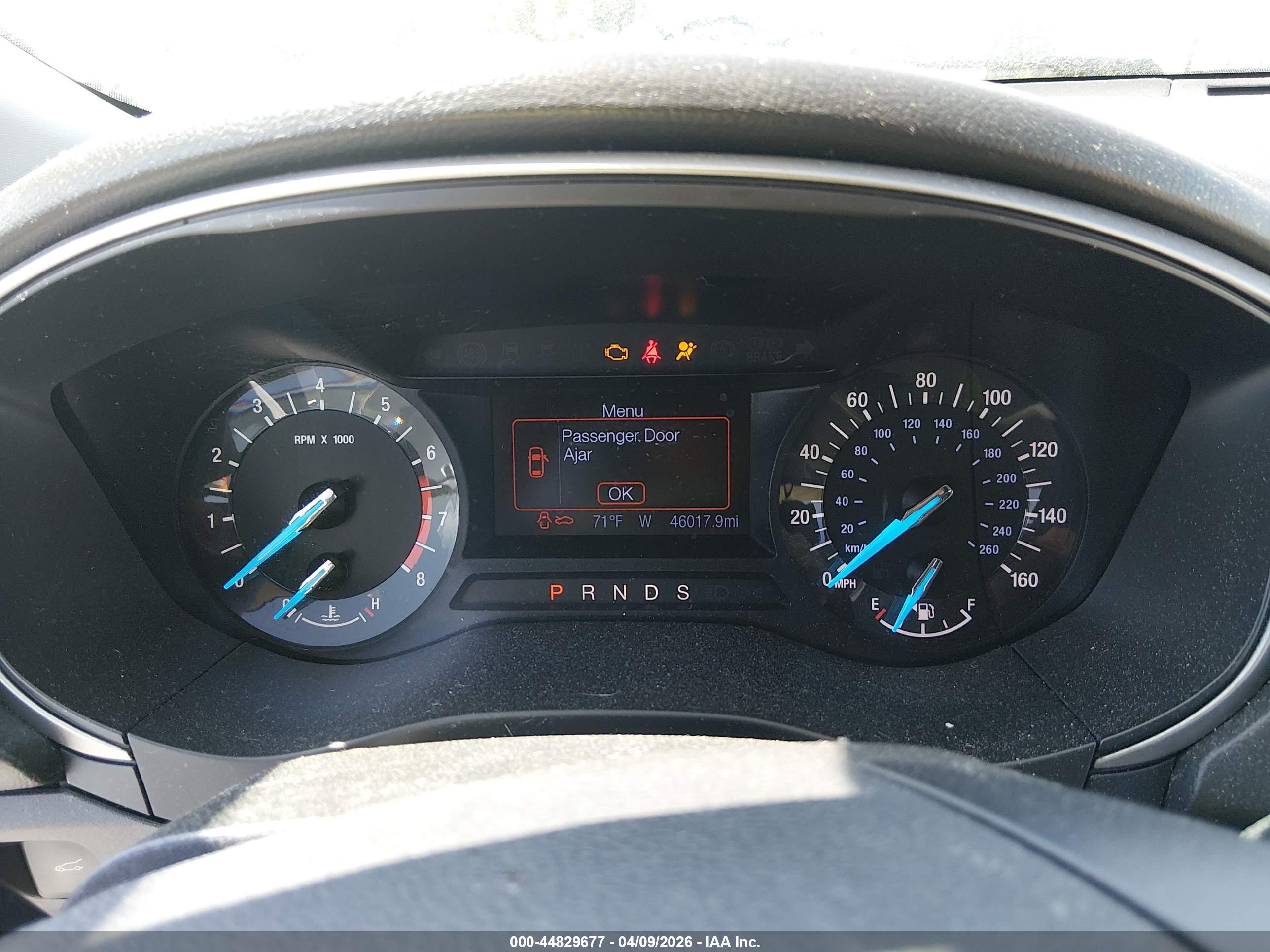 FORD FUSION image 7