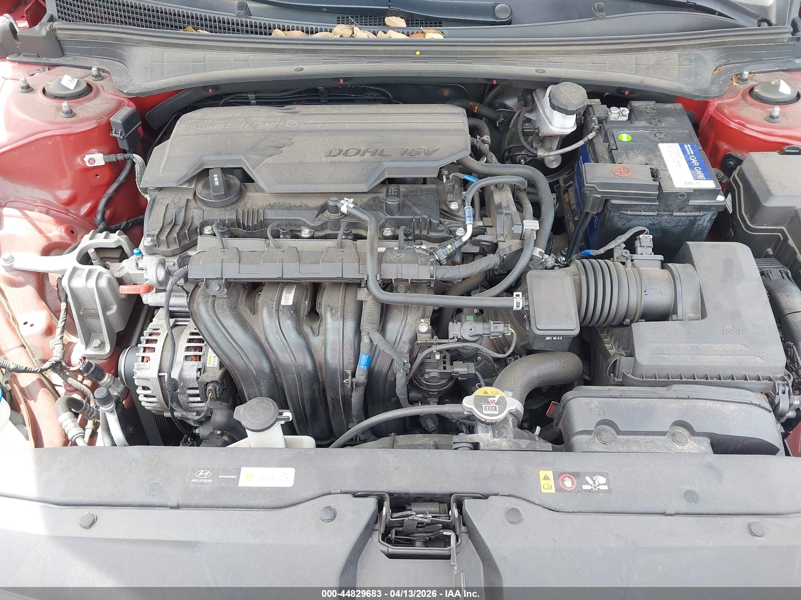 HYUNDAI ELANTRA image 10