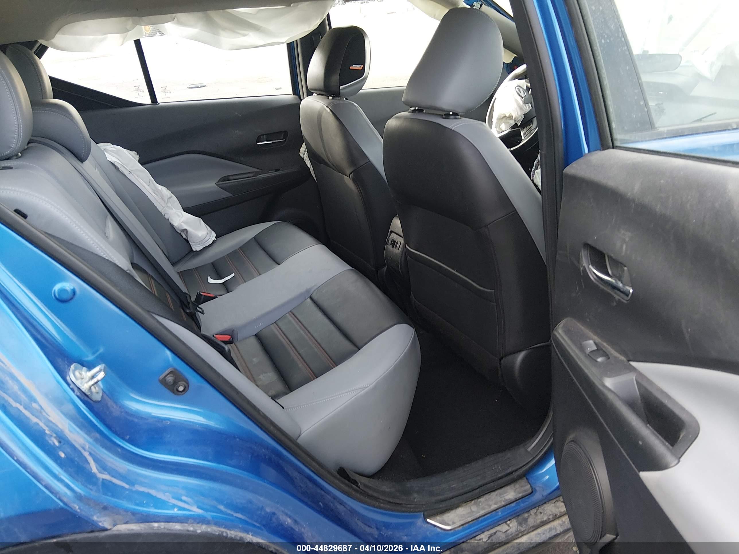 NISSAN KICKS image 8