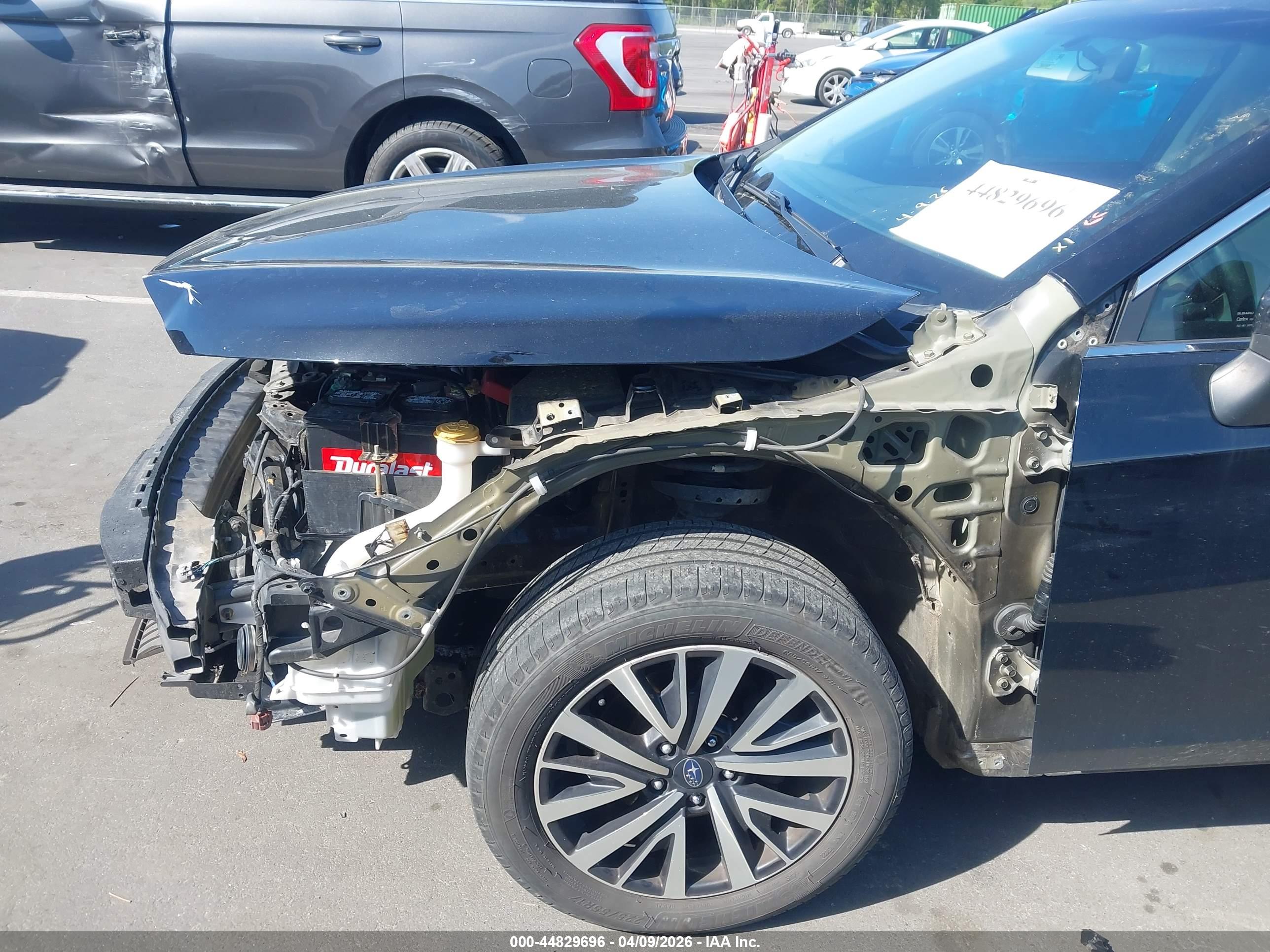 SUBARU LEGACY image 6