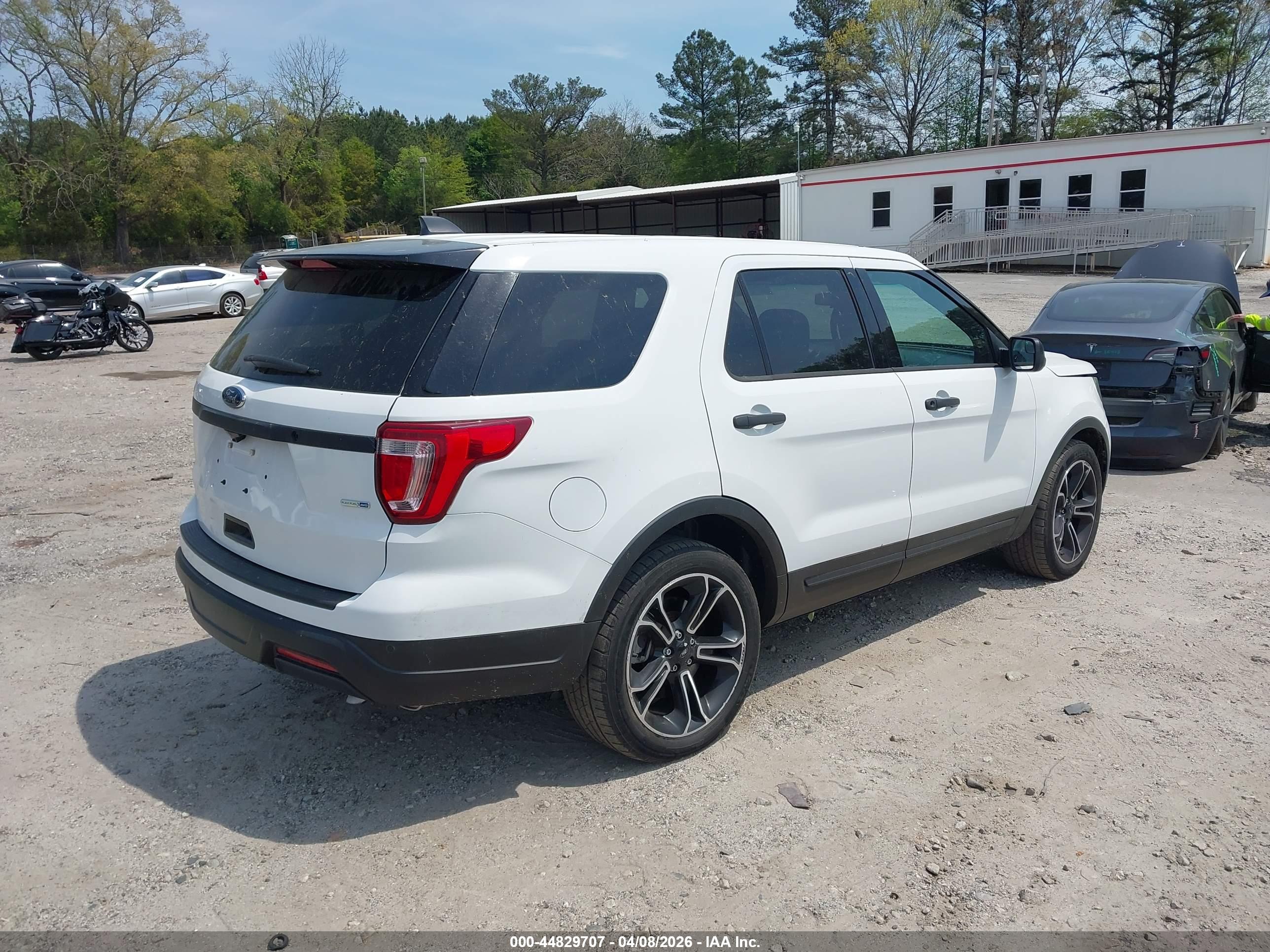 FORD POLICE image 4