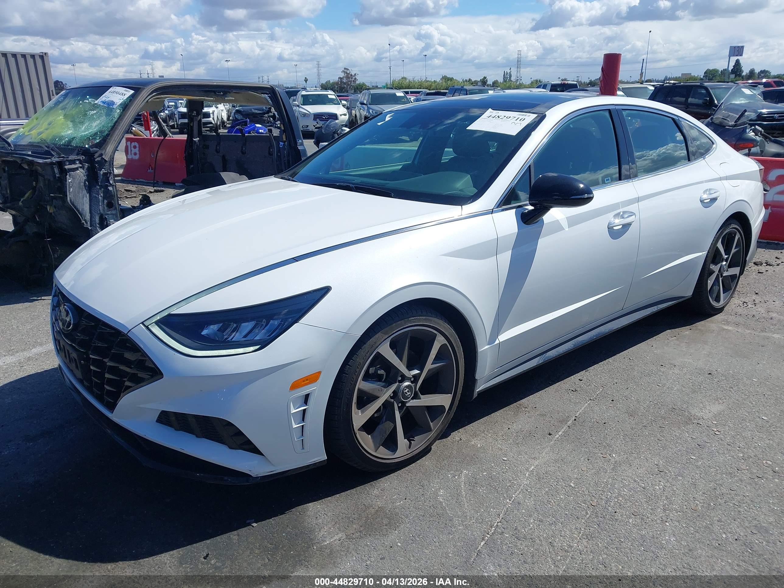 HYUNDAI SONATA image 2