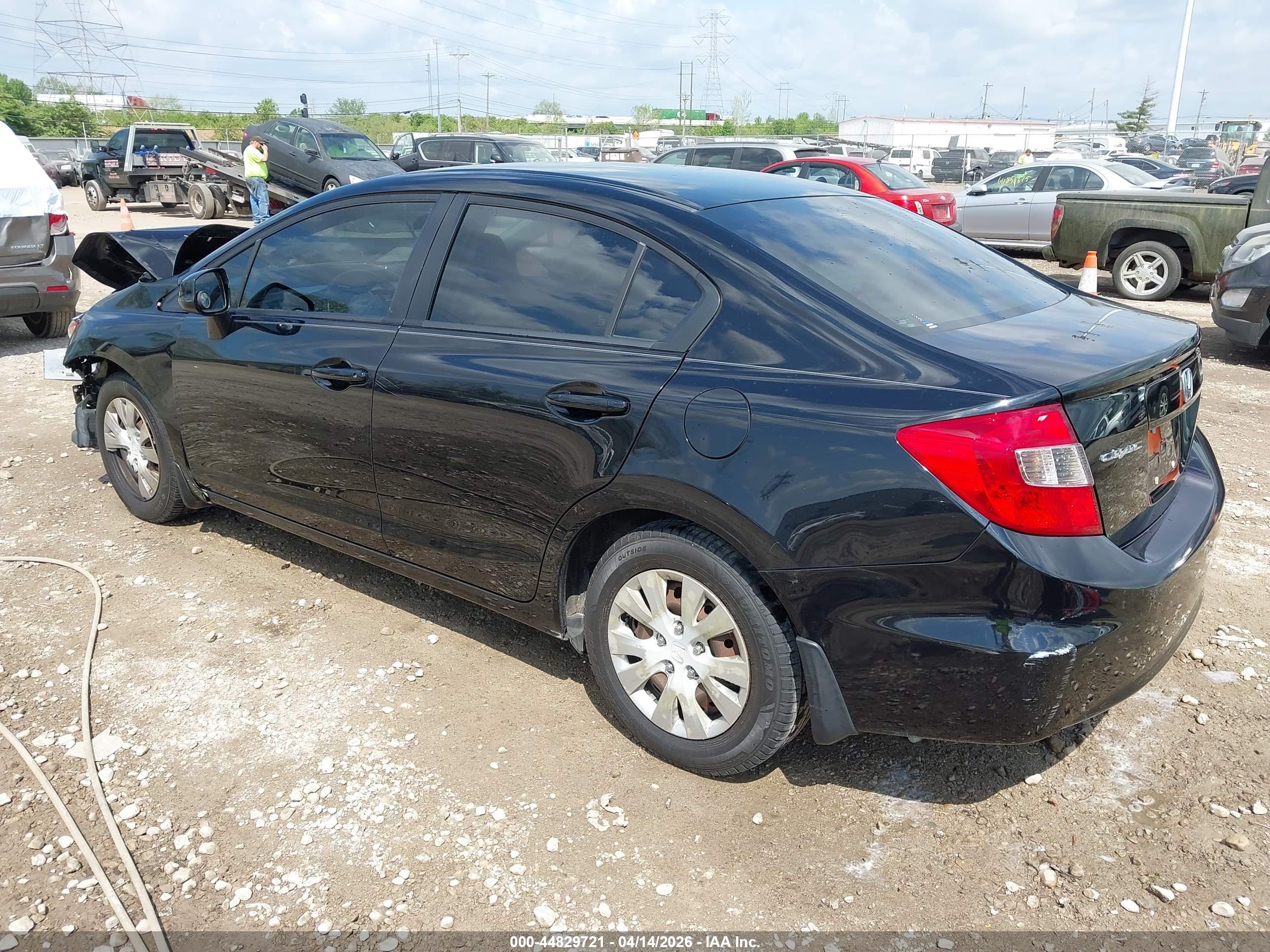 HONDA CIVIC image 3