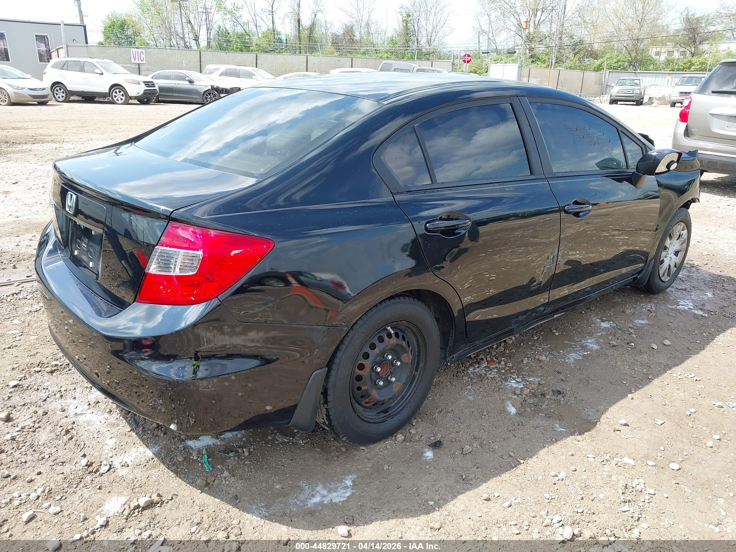 HONDA CIVIC image 4
