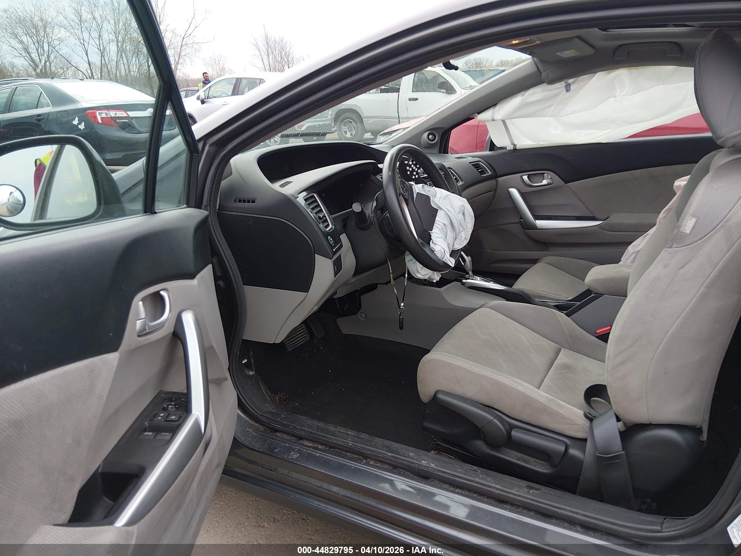 HONDA CIVIC image 5