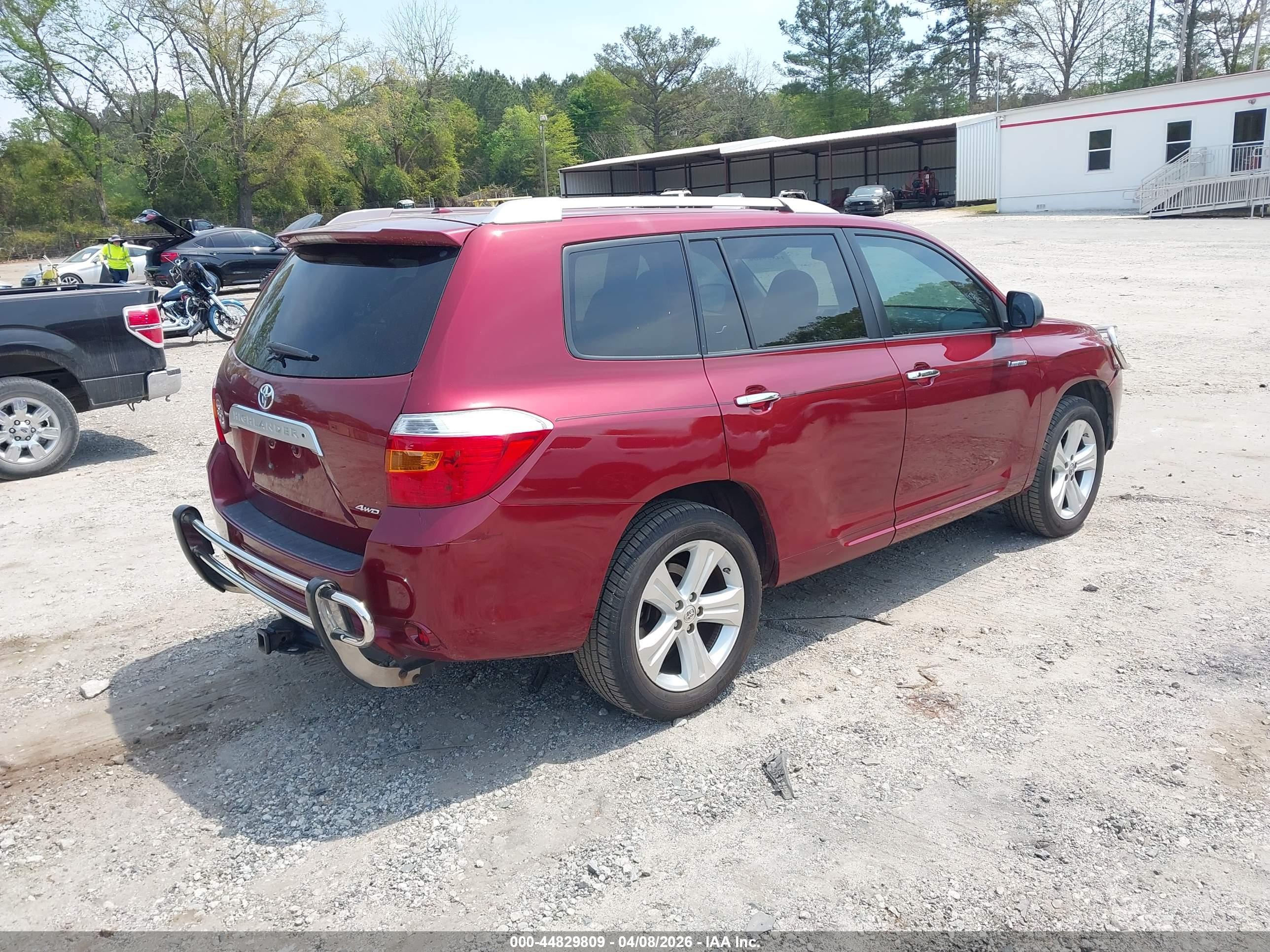 TOYOTA HIGHLANDER image 4