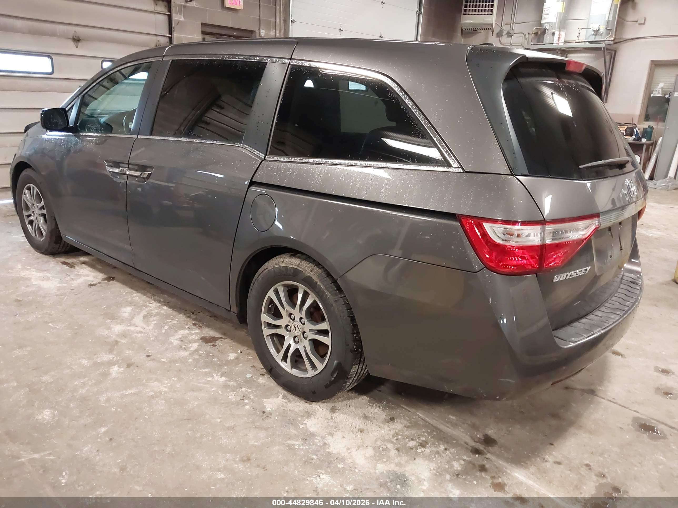 HONDA ODYSSEY image 3