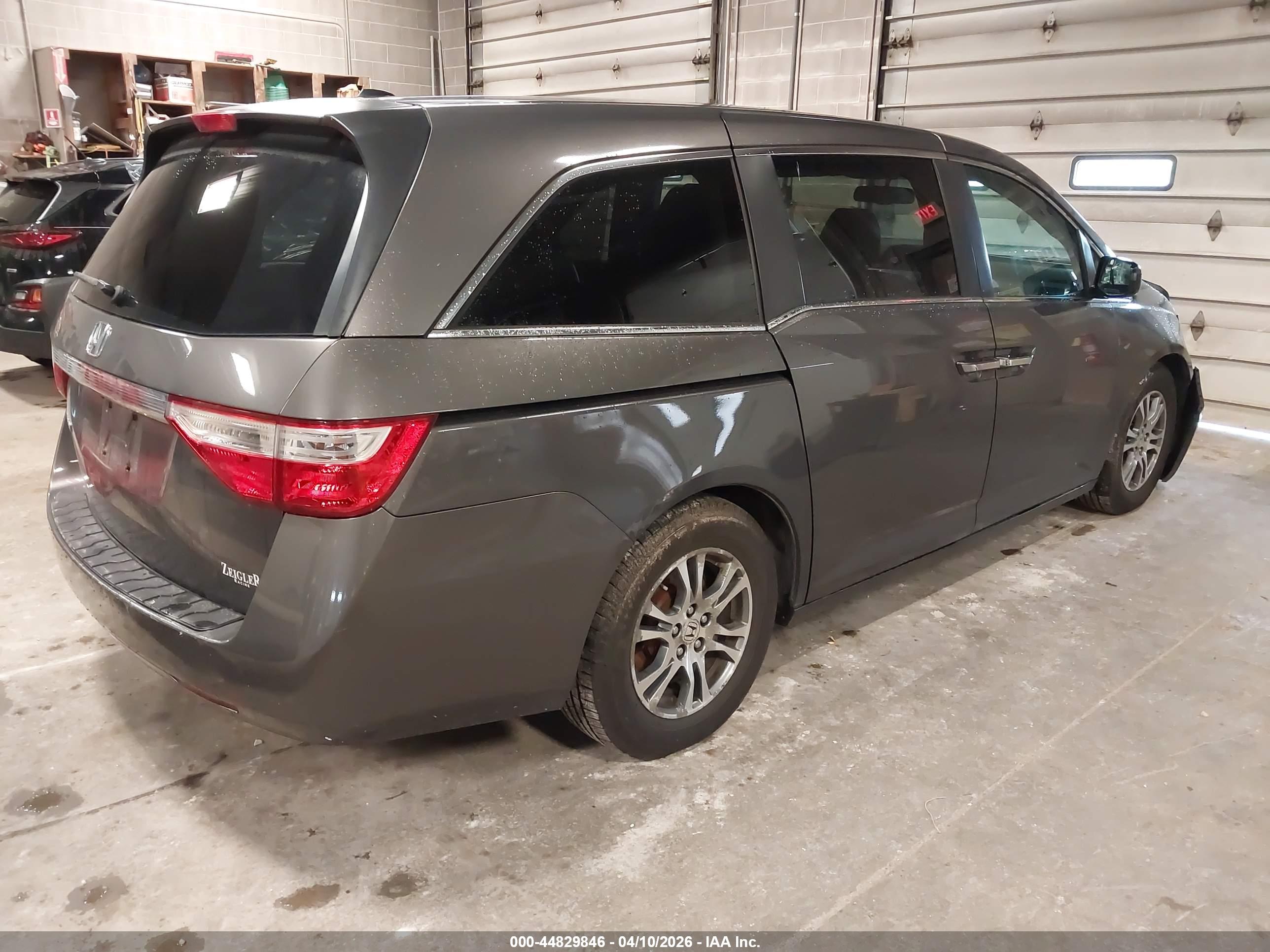 HONDA ODYSSEY image 4