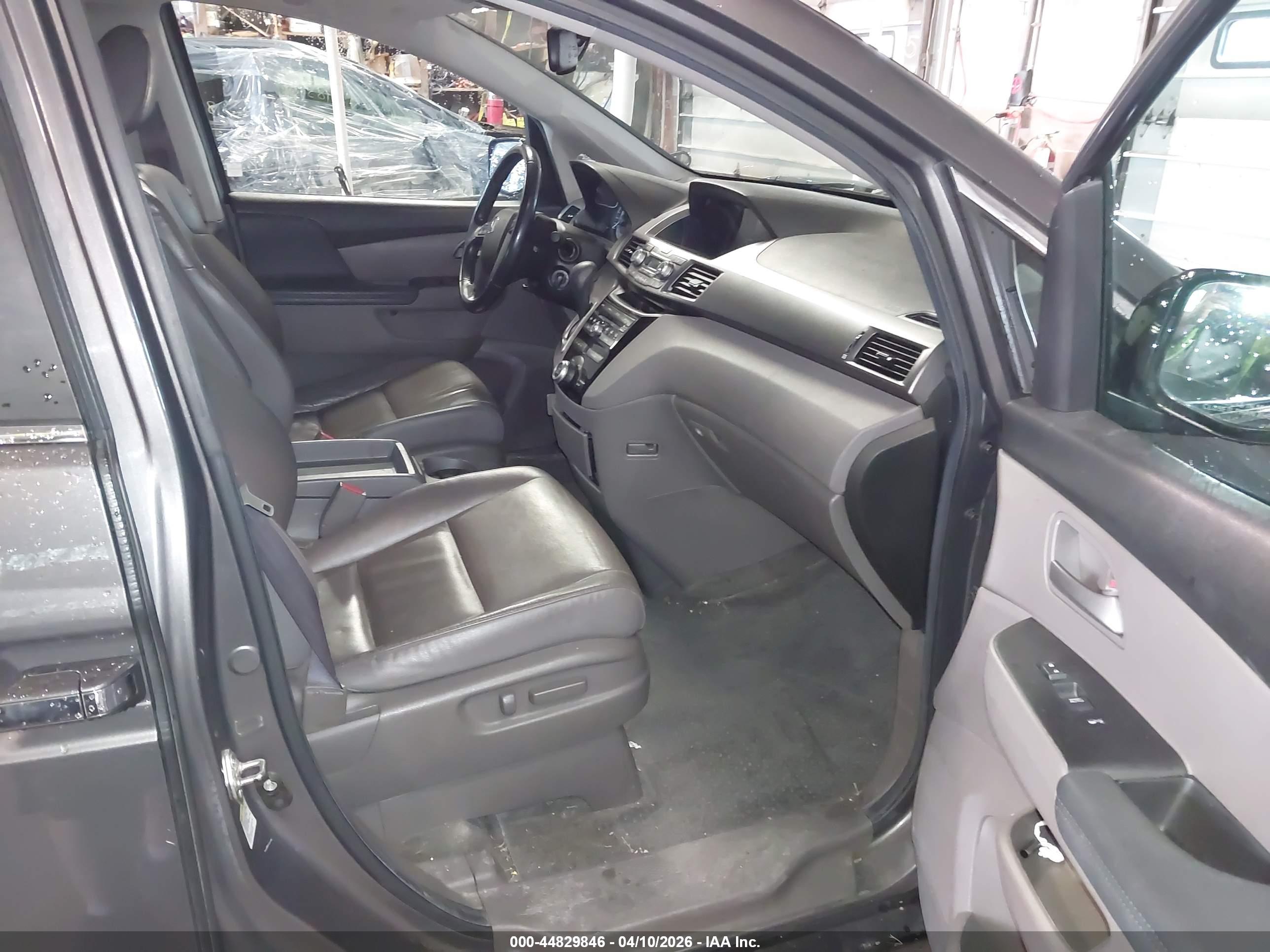 HONDA ODYSSEY image 5