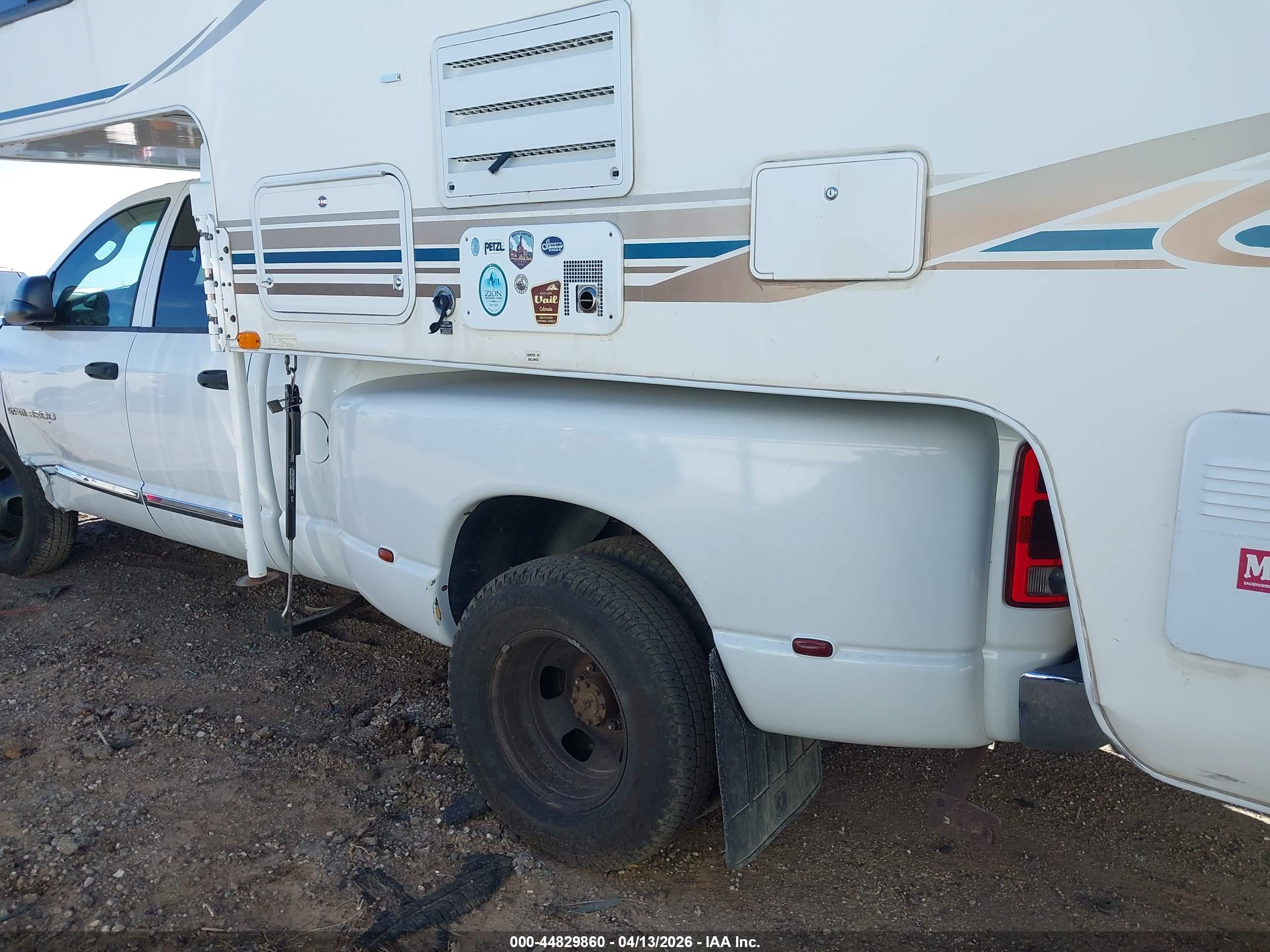 DODGE RAM image 3