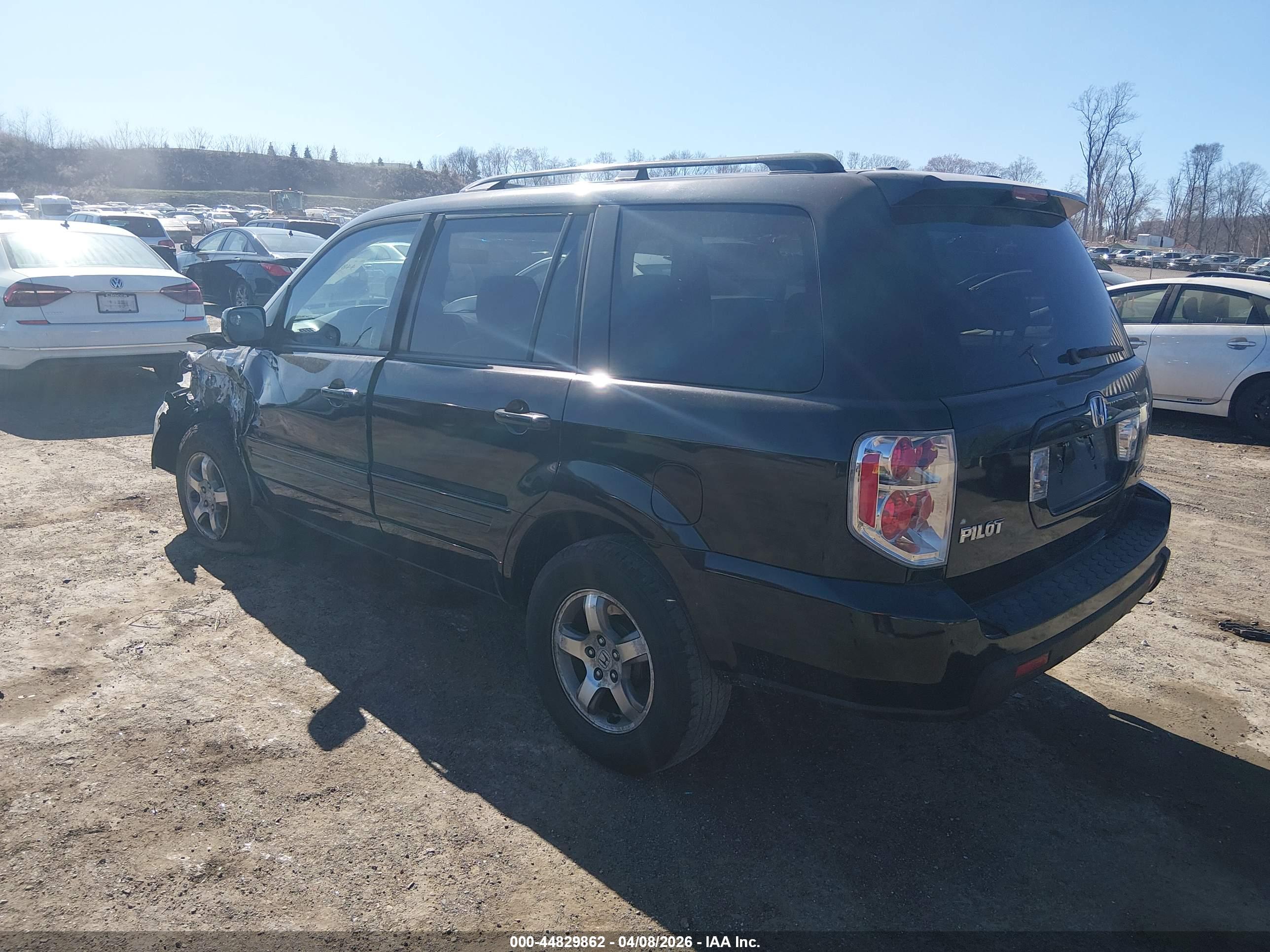 HONDA PILOT image 3