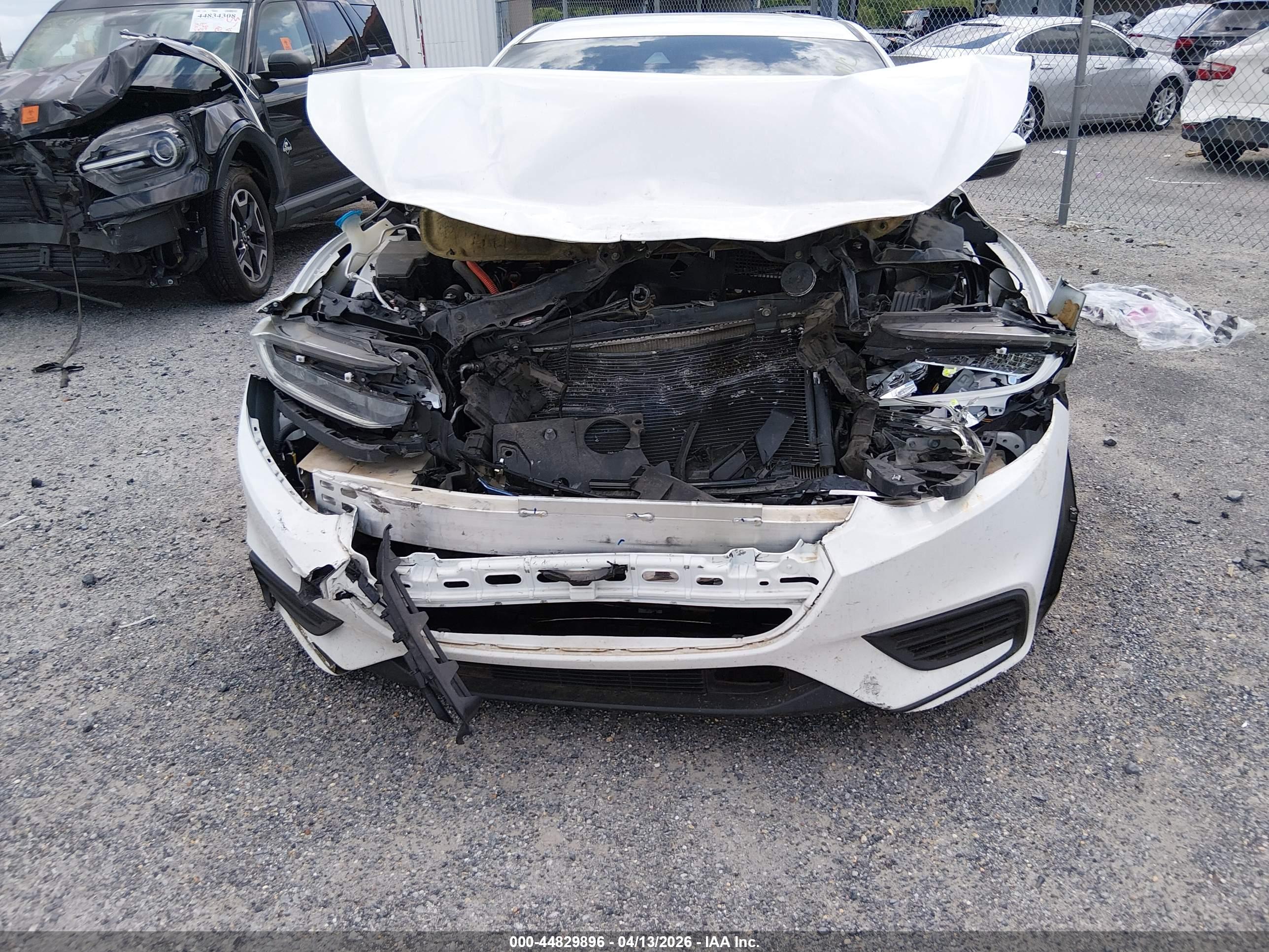 HONDA INSIGHT image 6