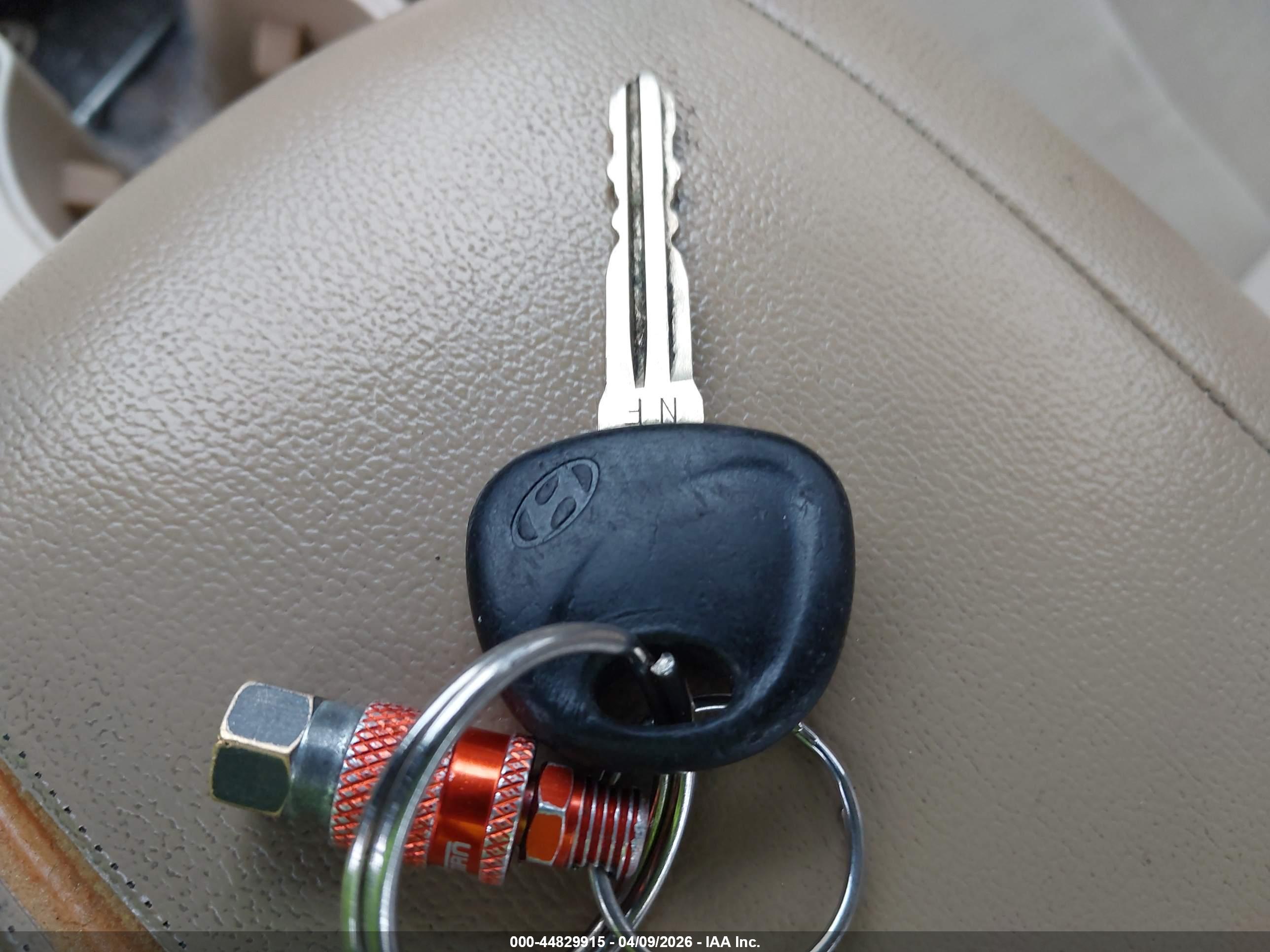 HYUNDAI SONATA image 11