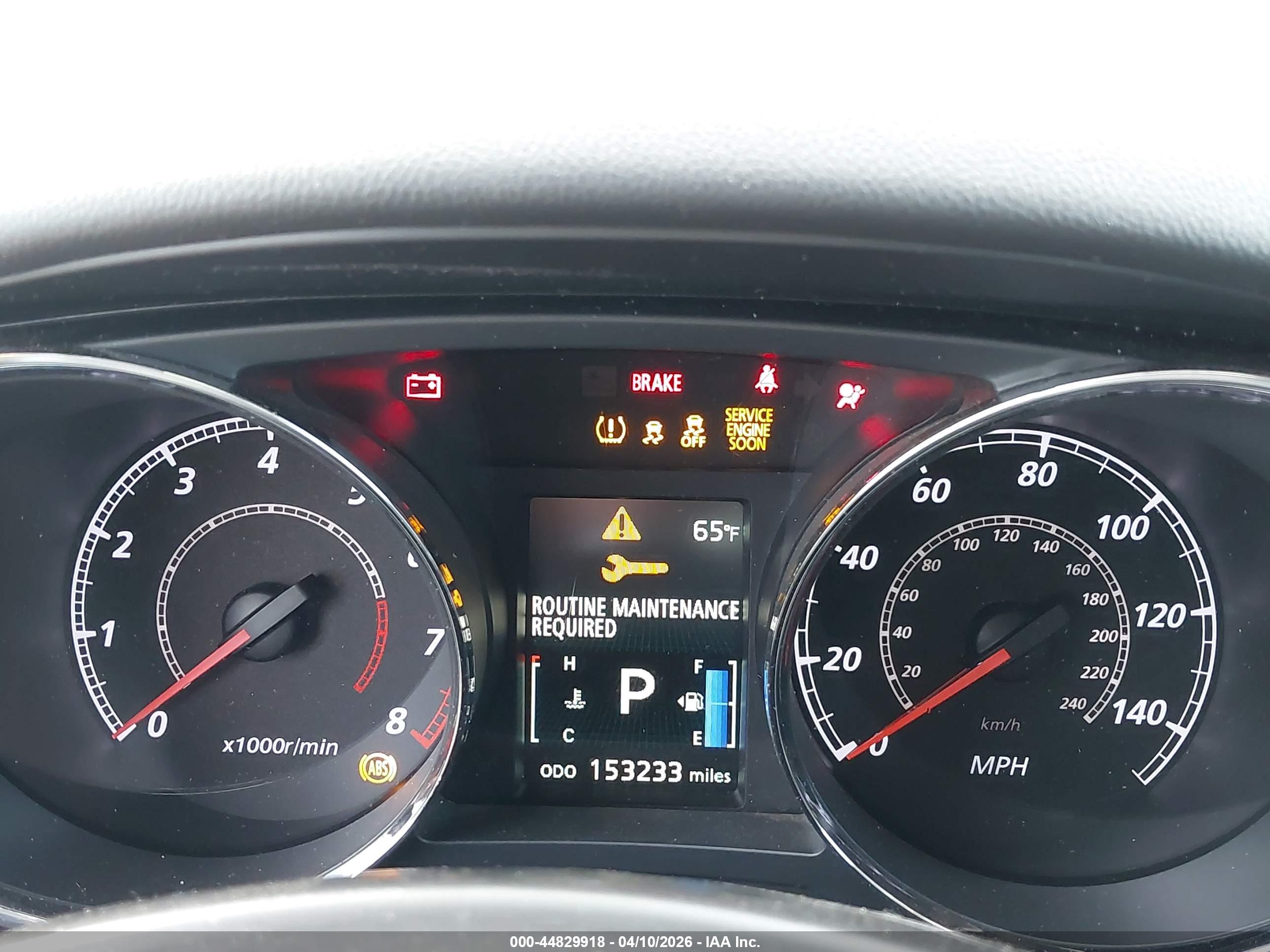 MITSUBISHI OUTLANDER image 7