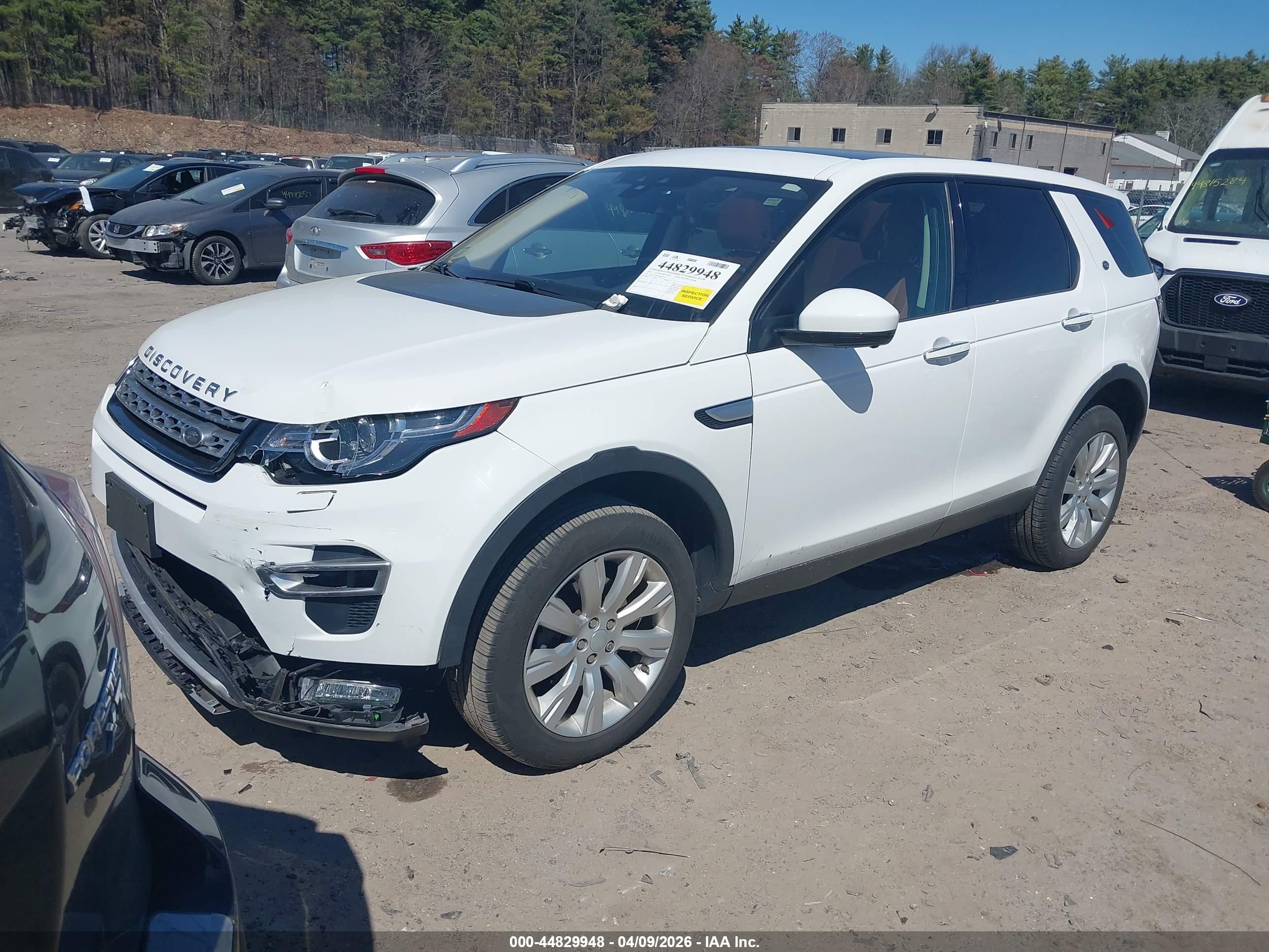 LAND ROVER image 2