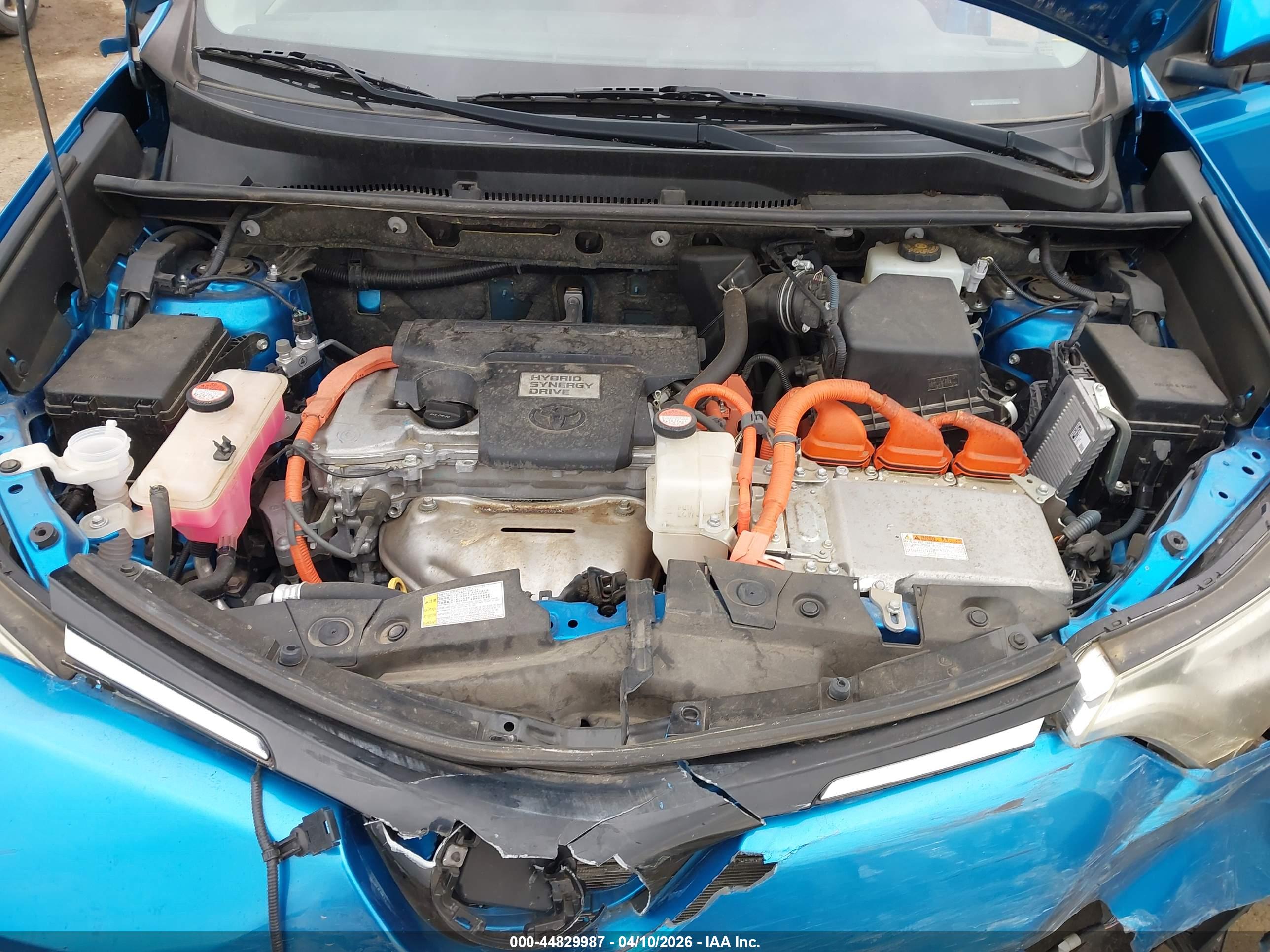 TOYOTA RAV4 image 10