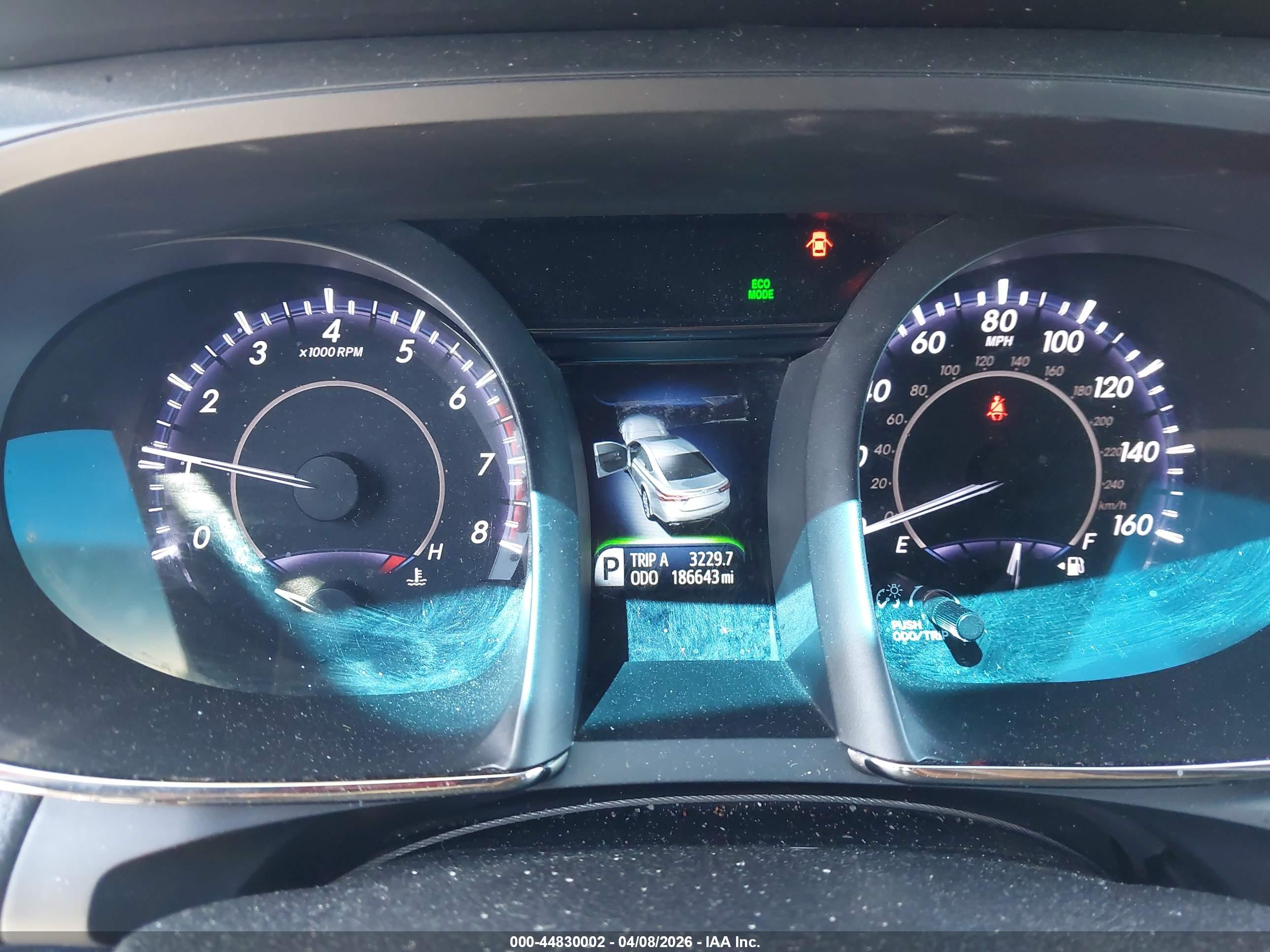 TOYOTA AVALON image 7
