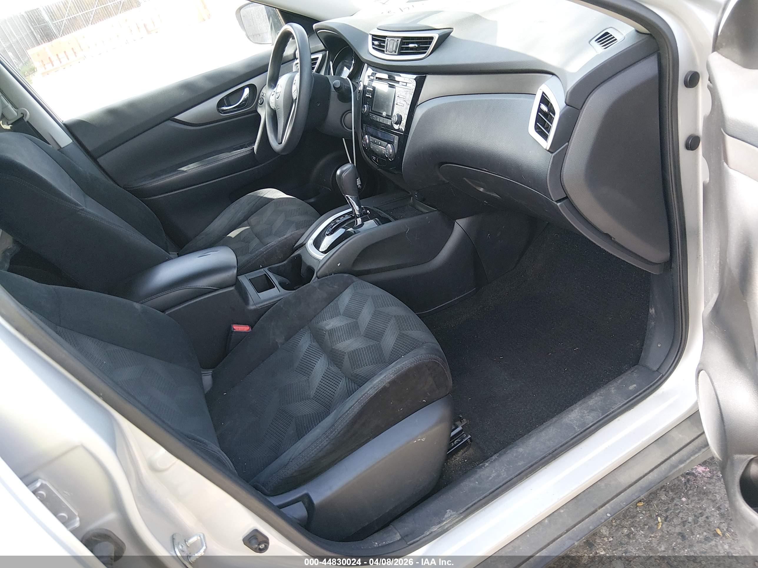 NISSAN ROGUE image 5