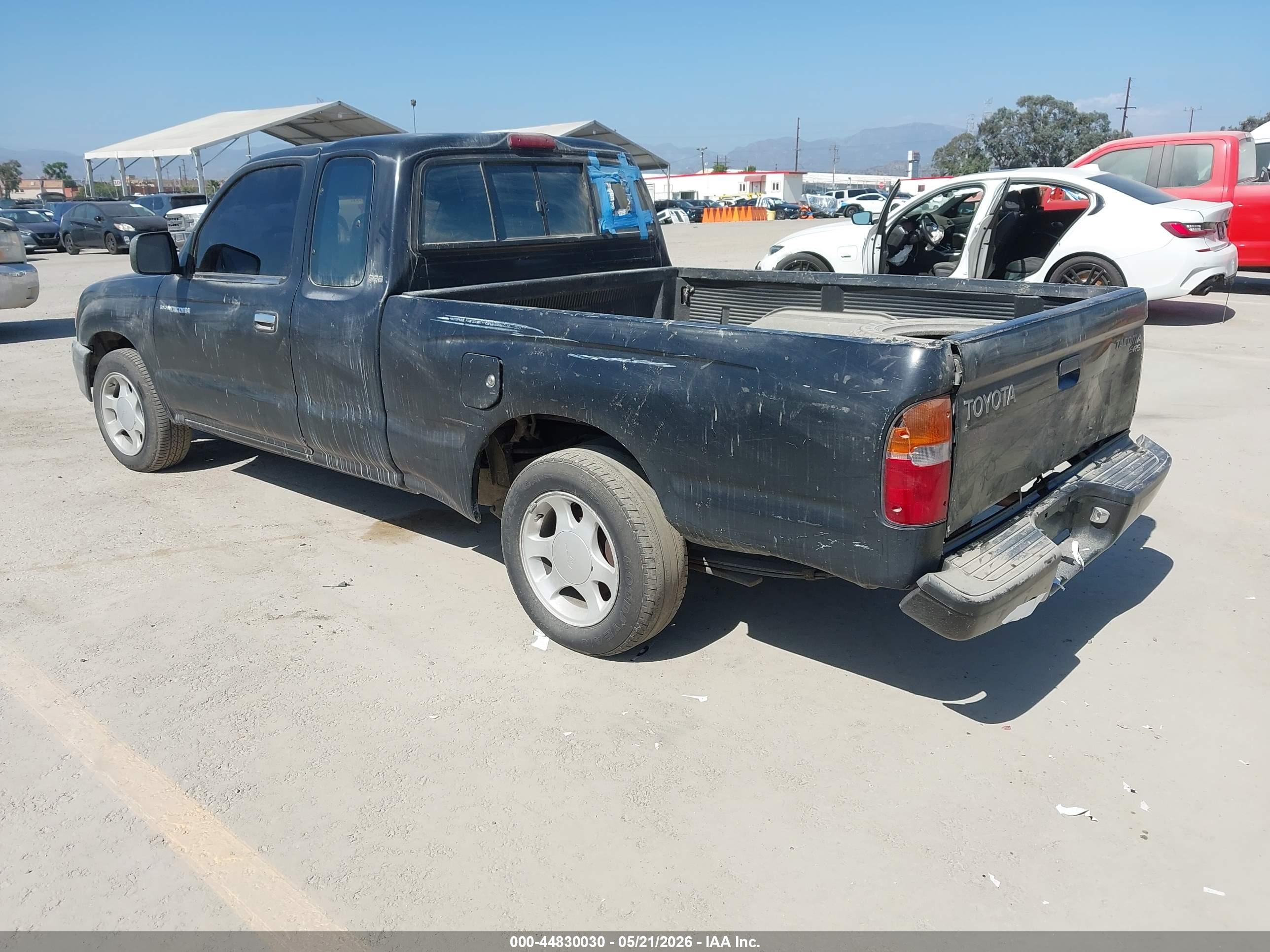 TOYOTA TACOMA image 3