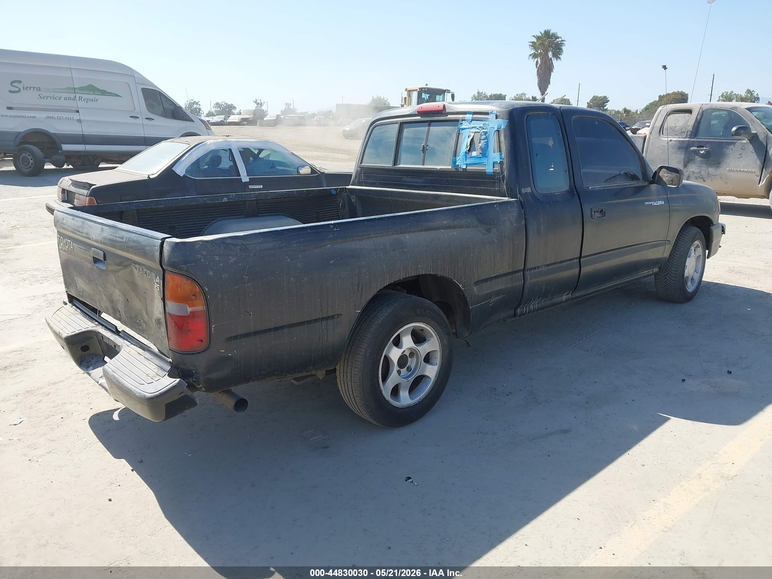 TOYOTA TACOMA image 4