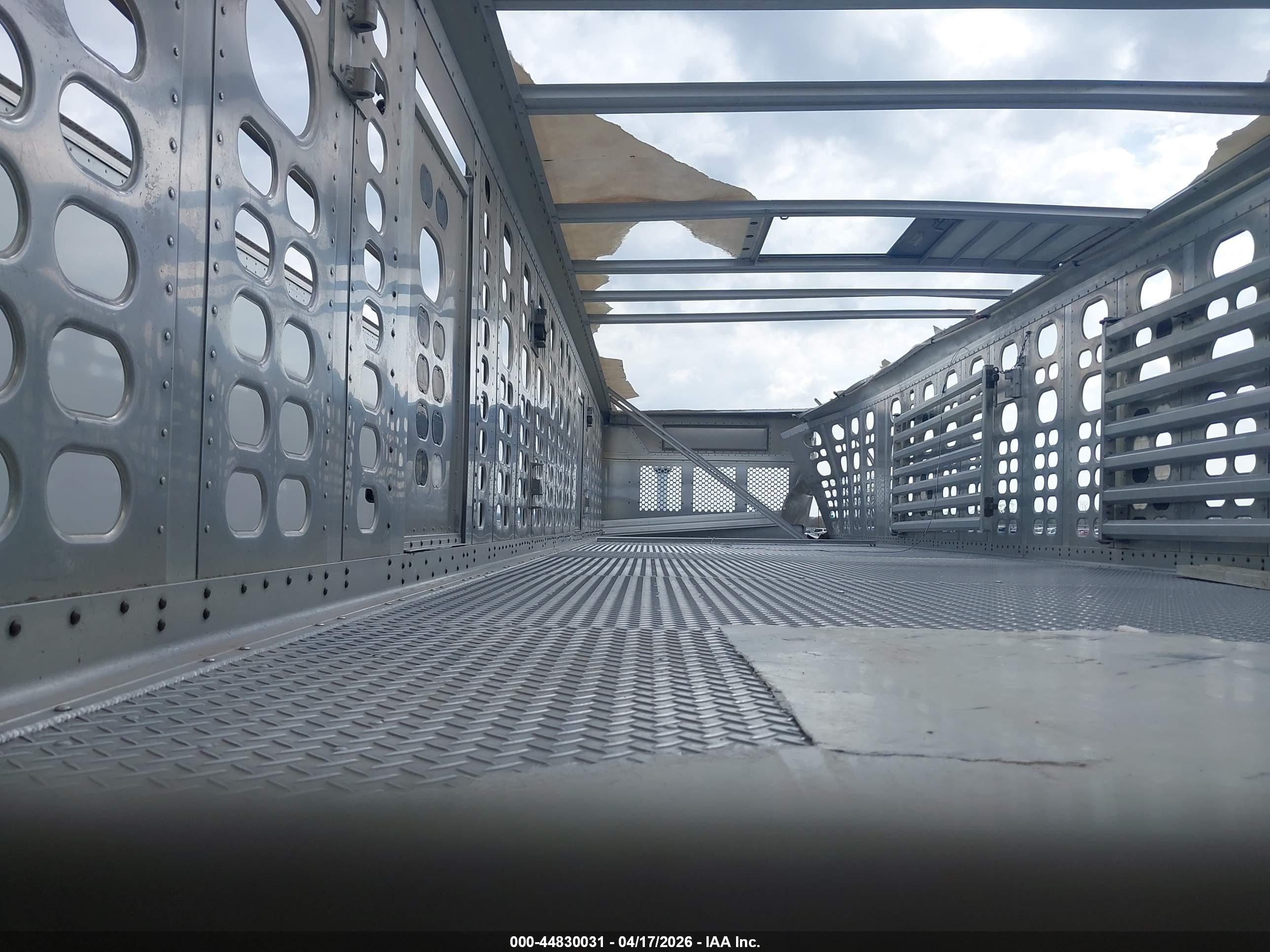 WILSON TRAILER image 6