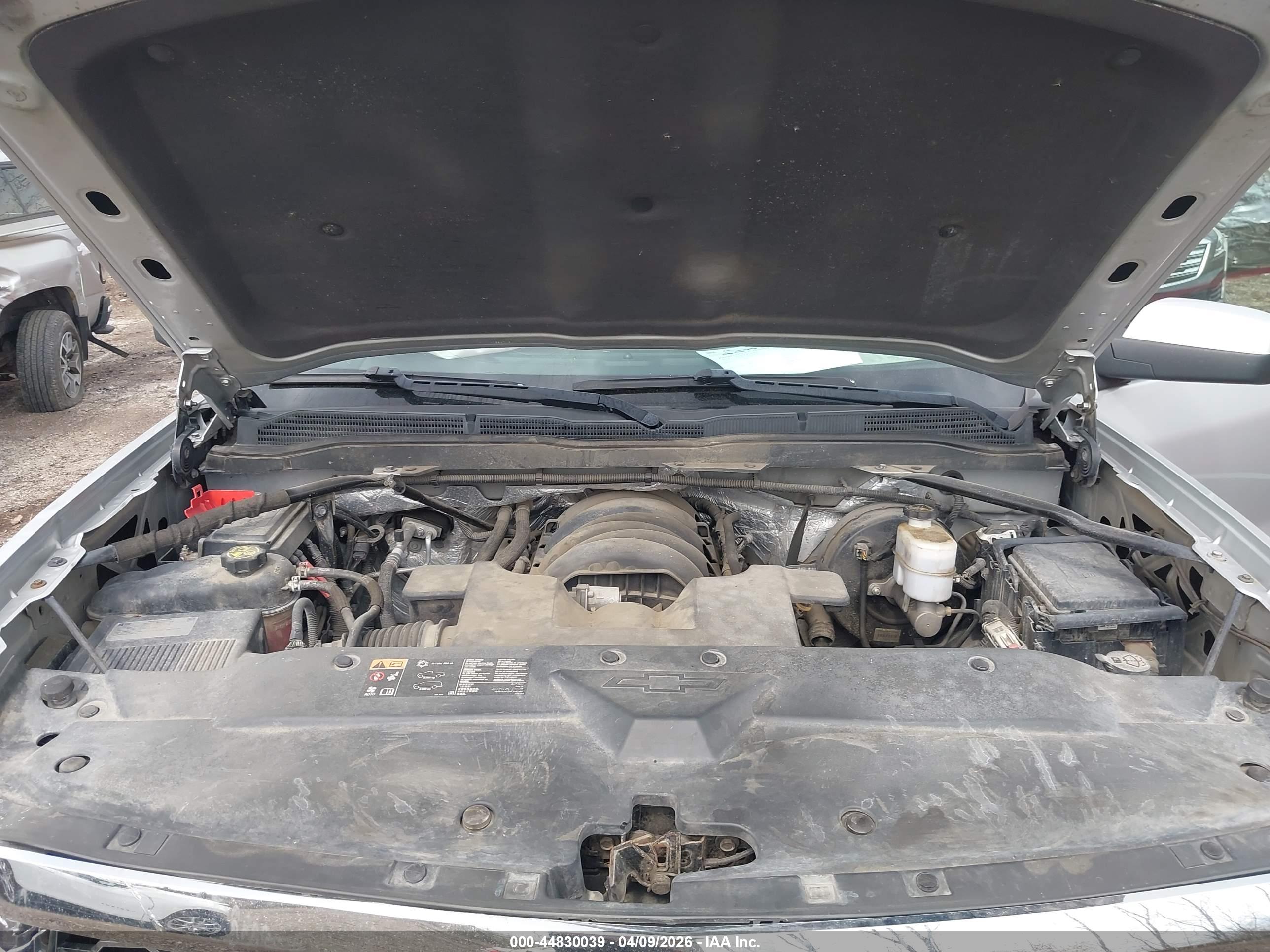CHEVROLET SILVERADO image 10