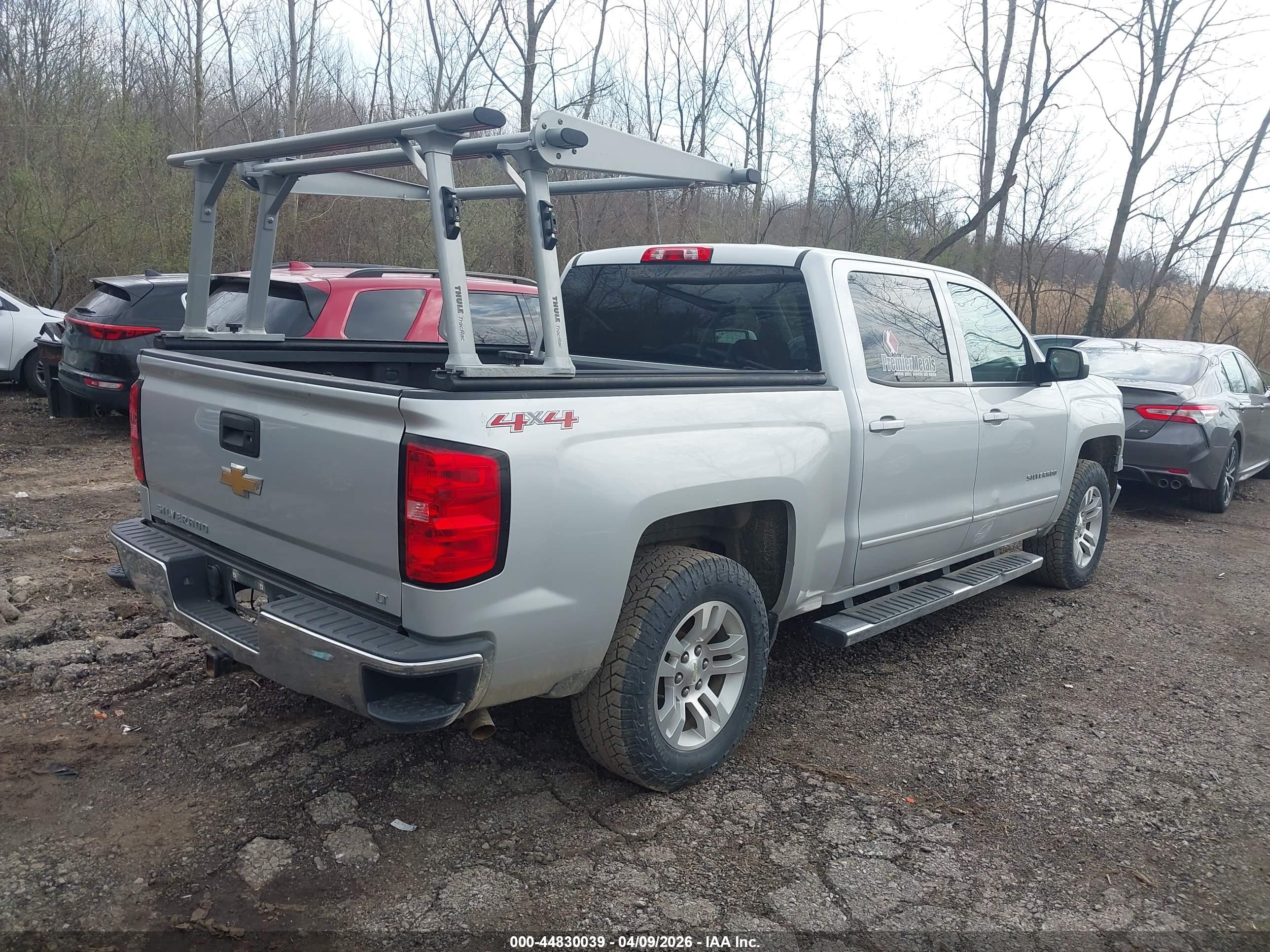 CHEVROLET SILVERADO image 4