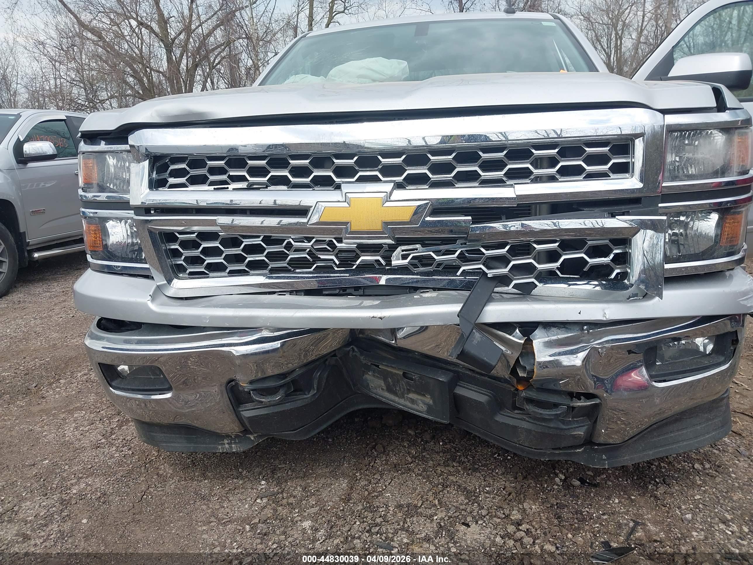 CHEVROLET SILVERADO image 6