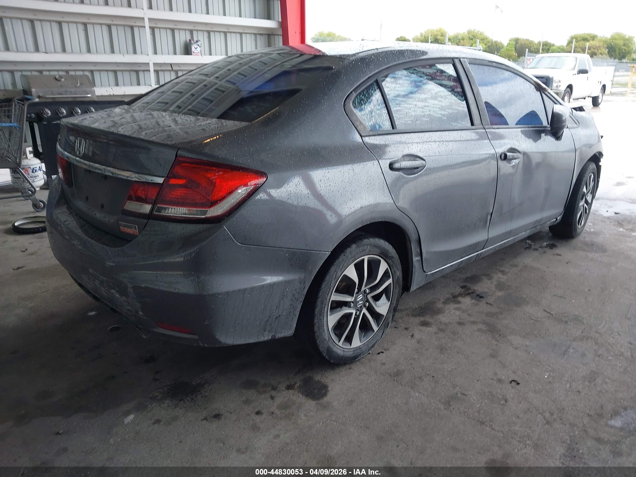 HONDA CIVIC image 4