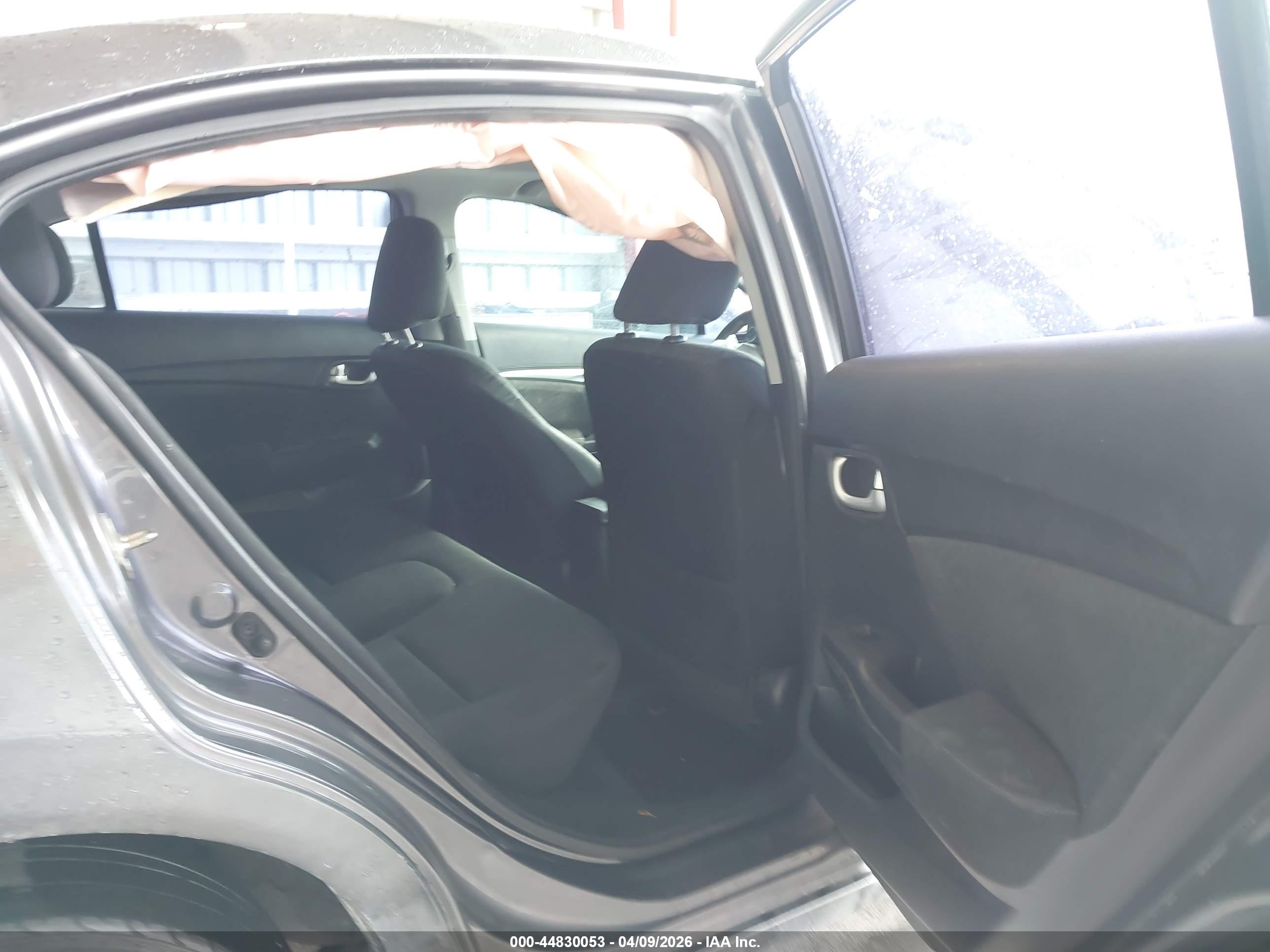 HONDA CIVIC image 8