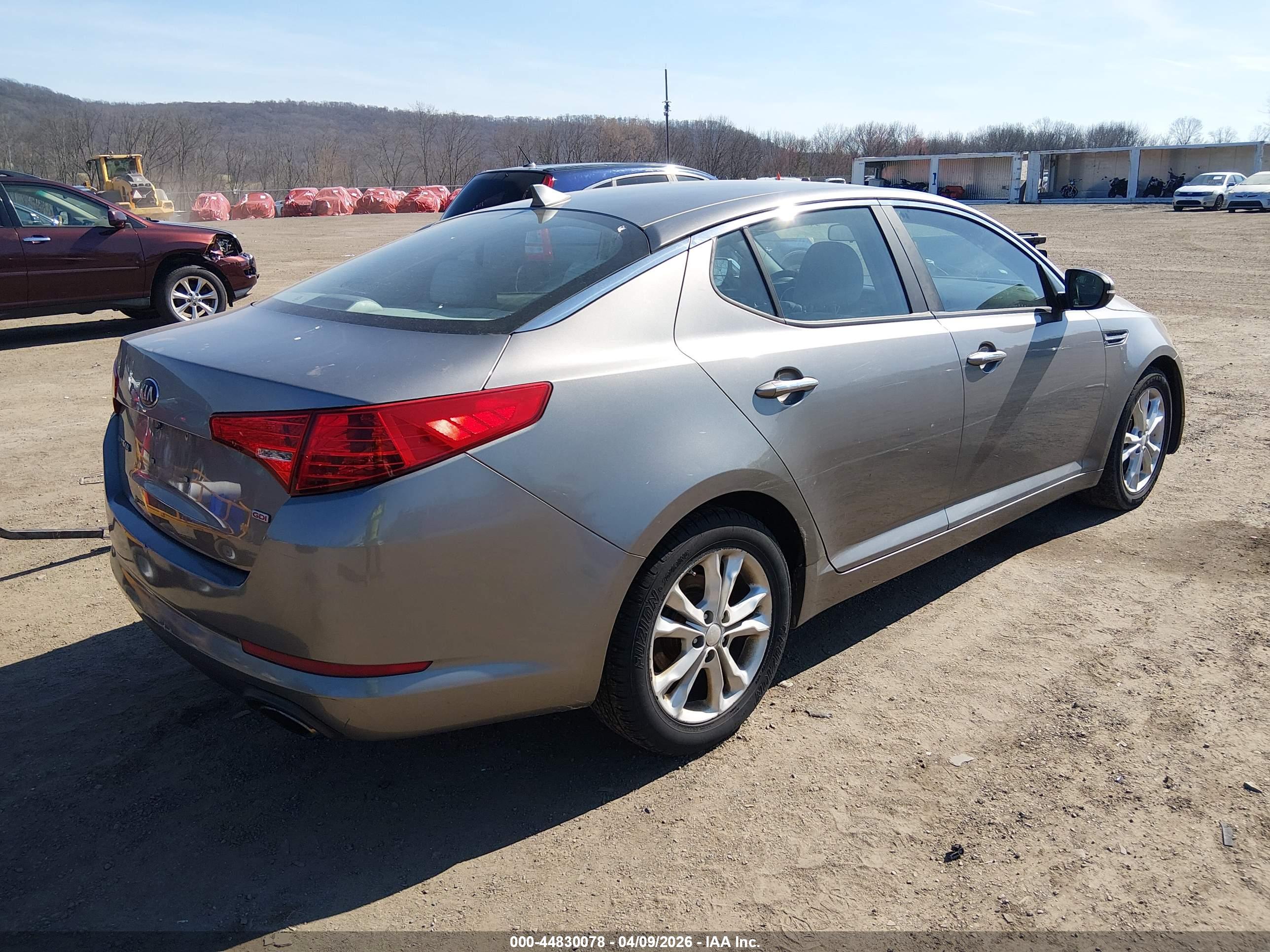 KIA OPTIMA image 4