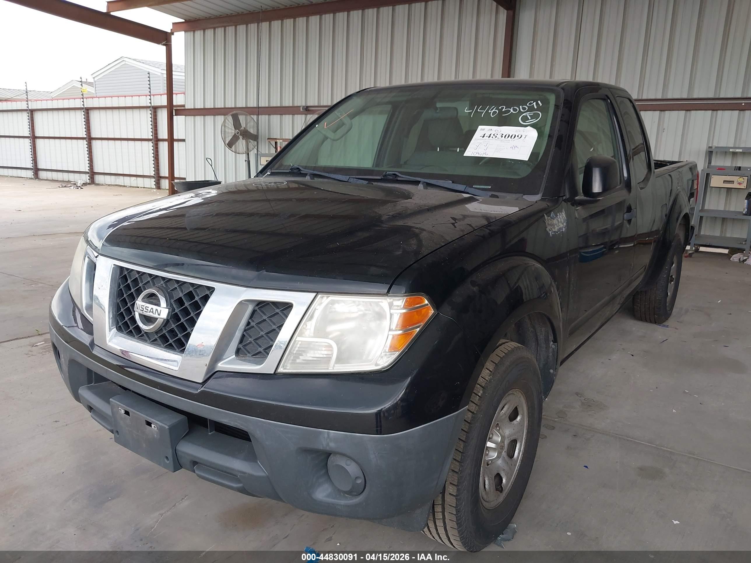 NISSAN FRONTIER image 2