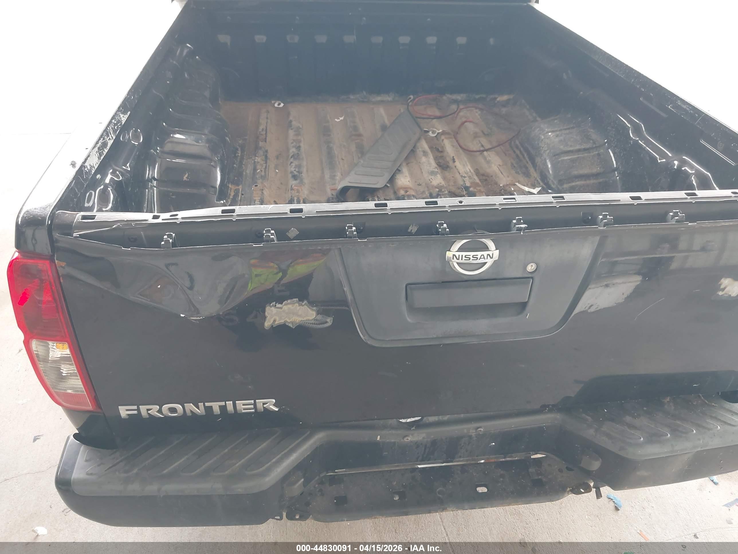 NISSAN FRONTIER image 6