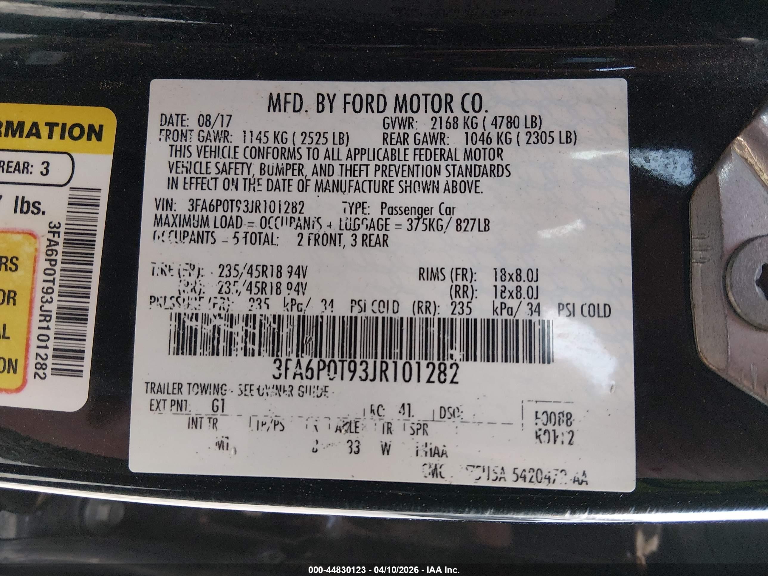 FORD FUSION image 9