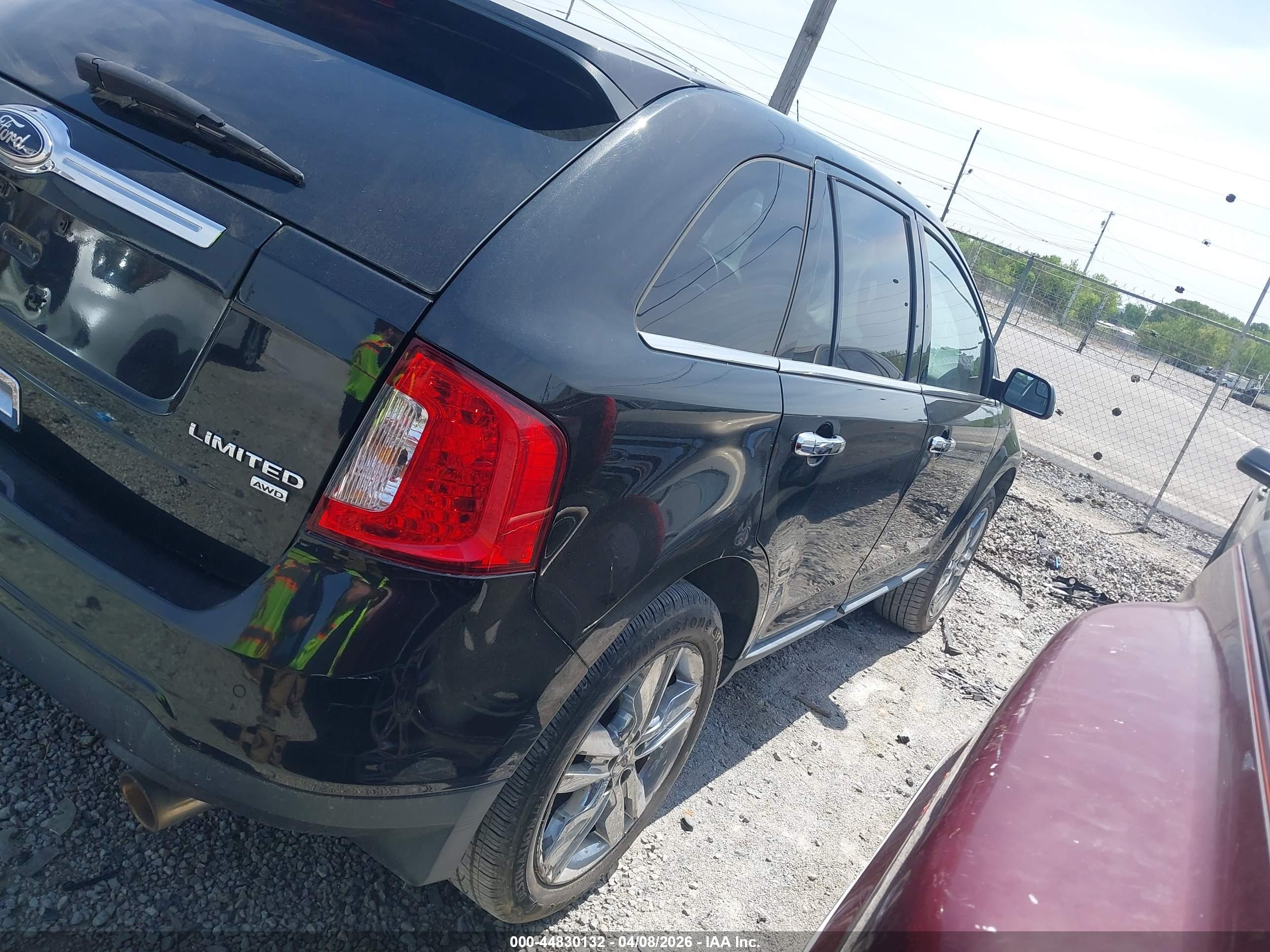 FORD EDGE image 4