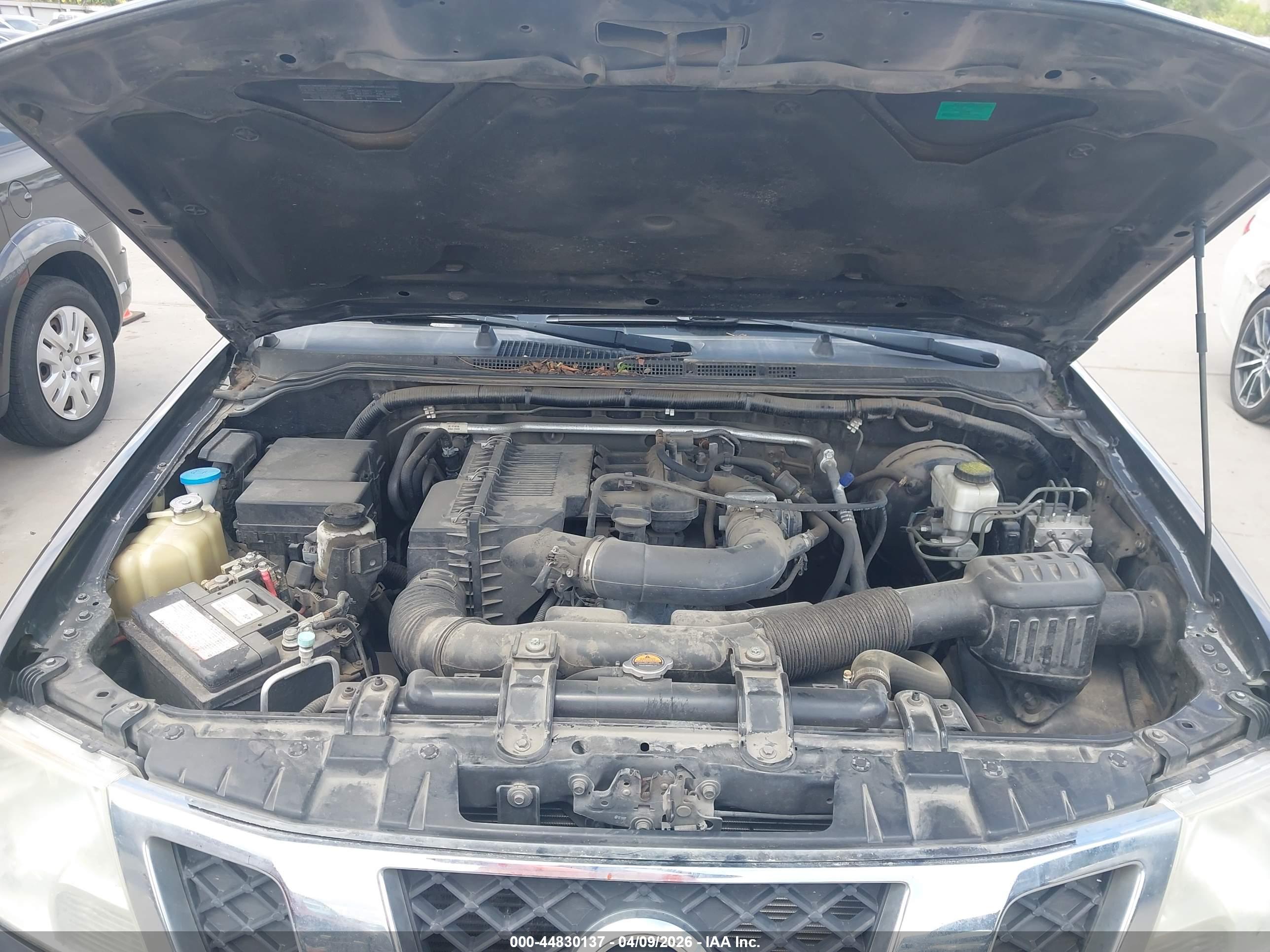 NISSAN FRONTIER image 10