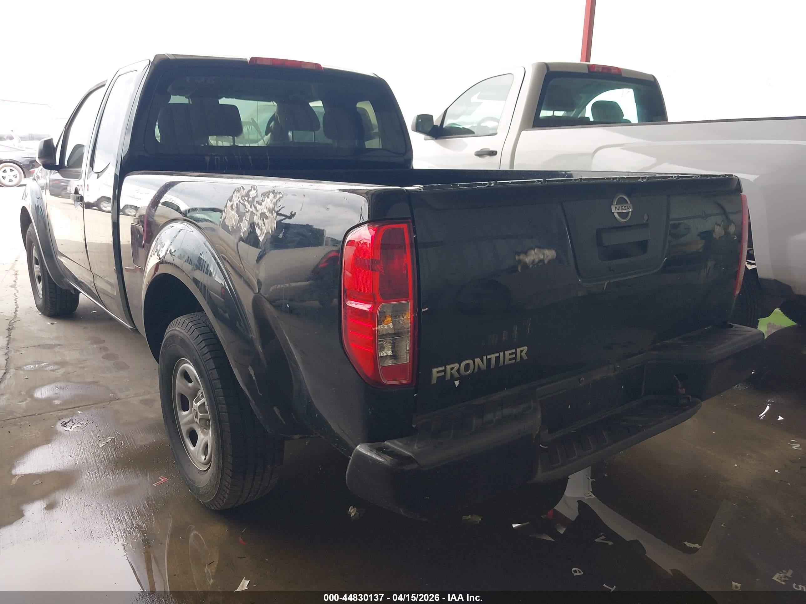 NISSAN FRONTIER image 3