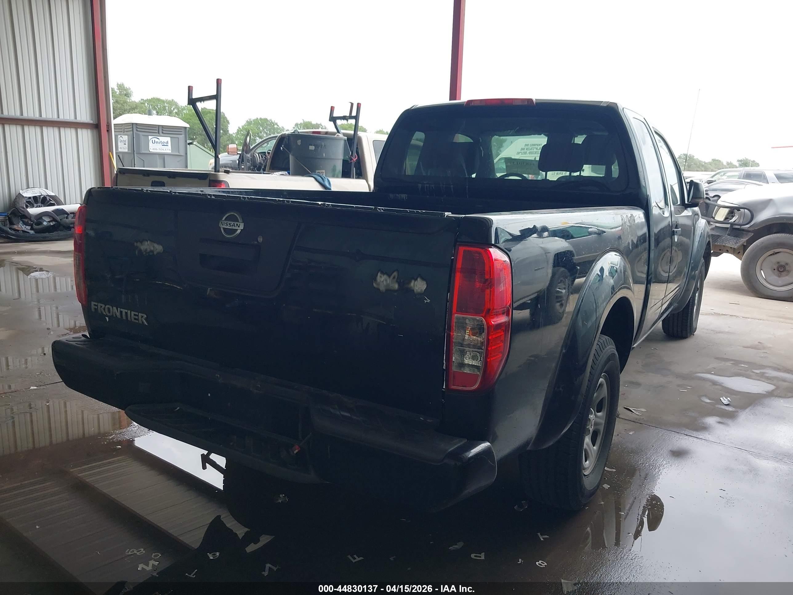 NISSAN FRONTIER image 4