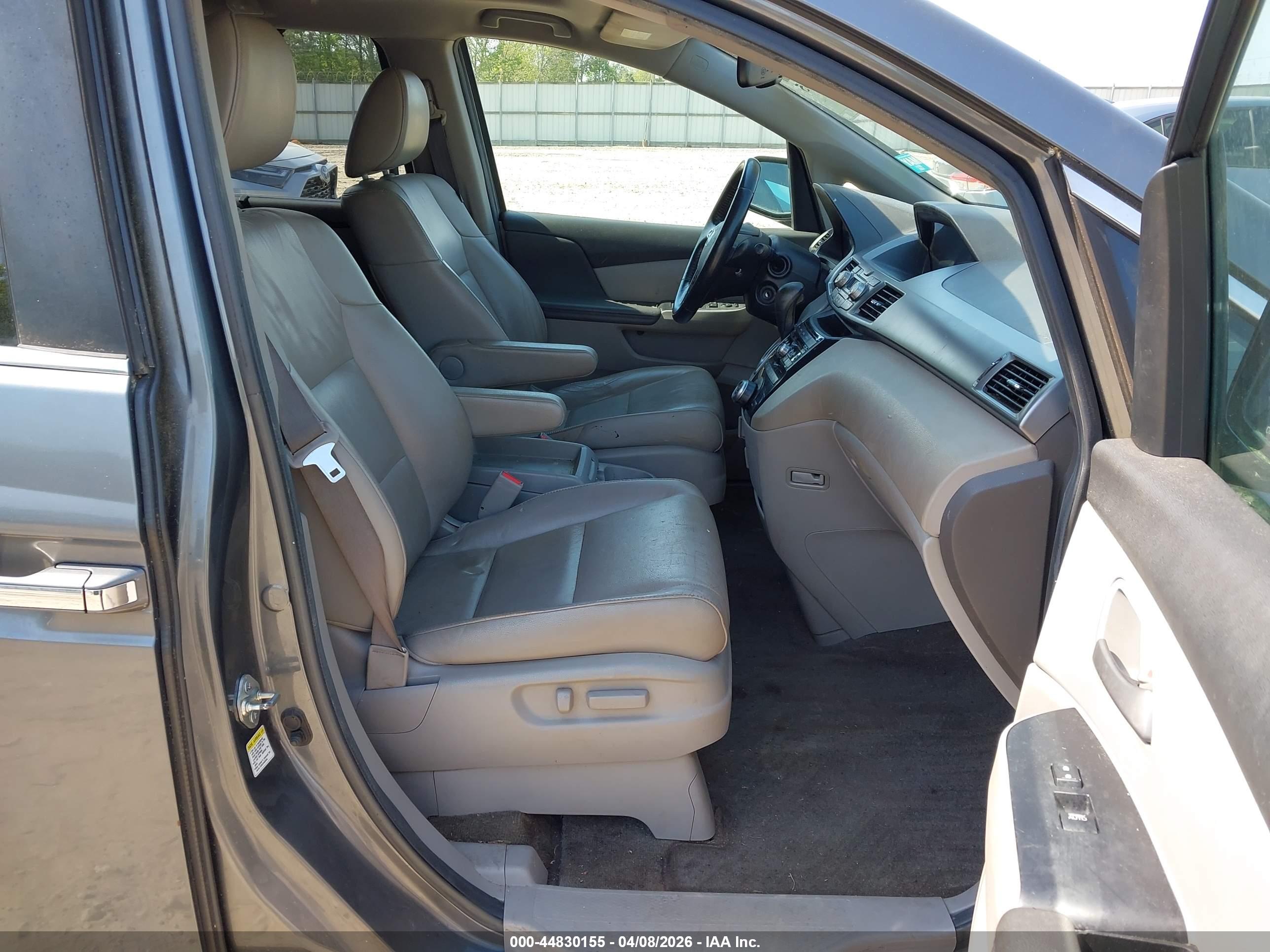 HONDA ODYSSEY image 5