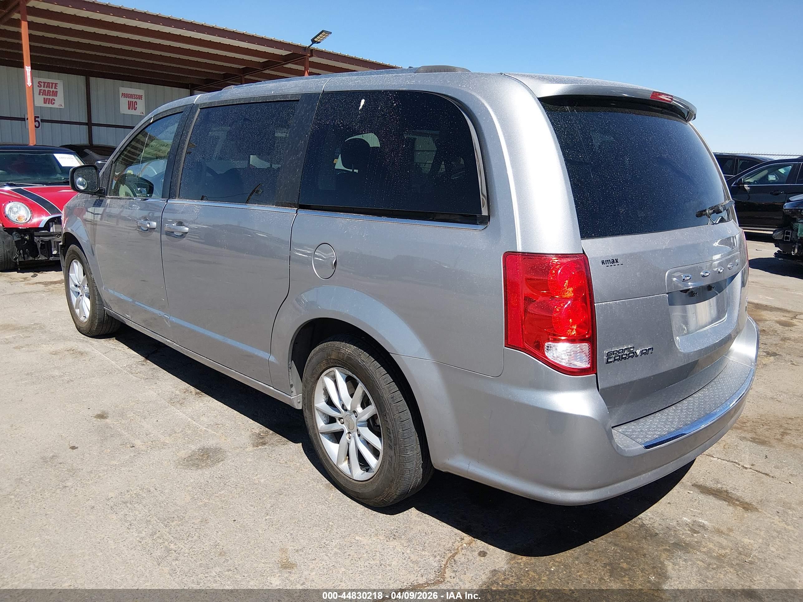 DODGE GRAND image 3