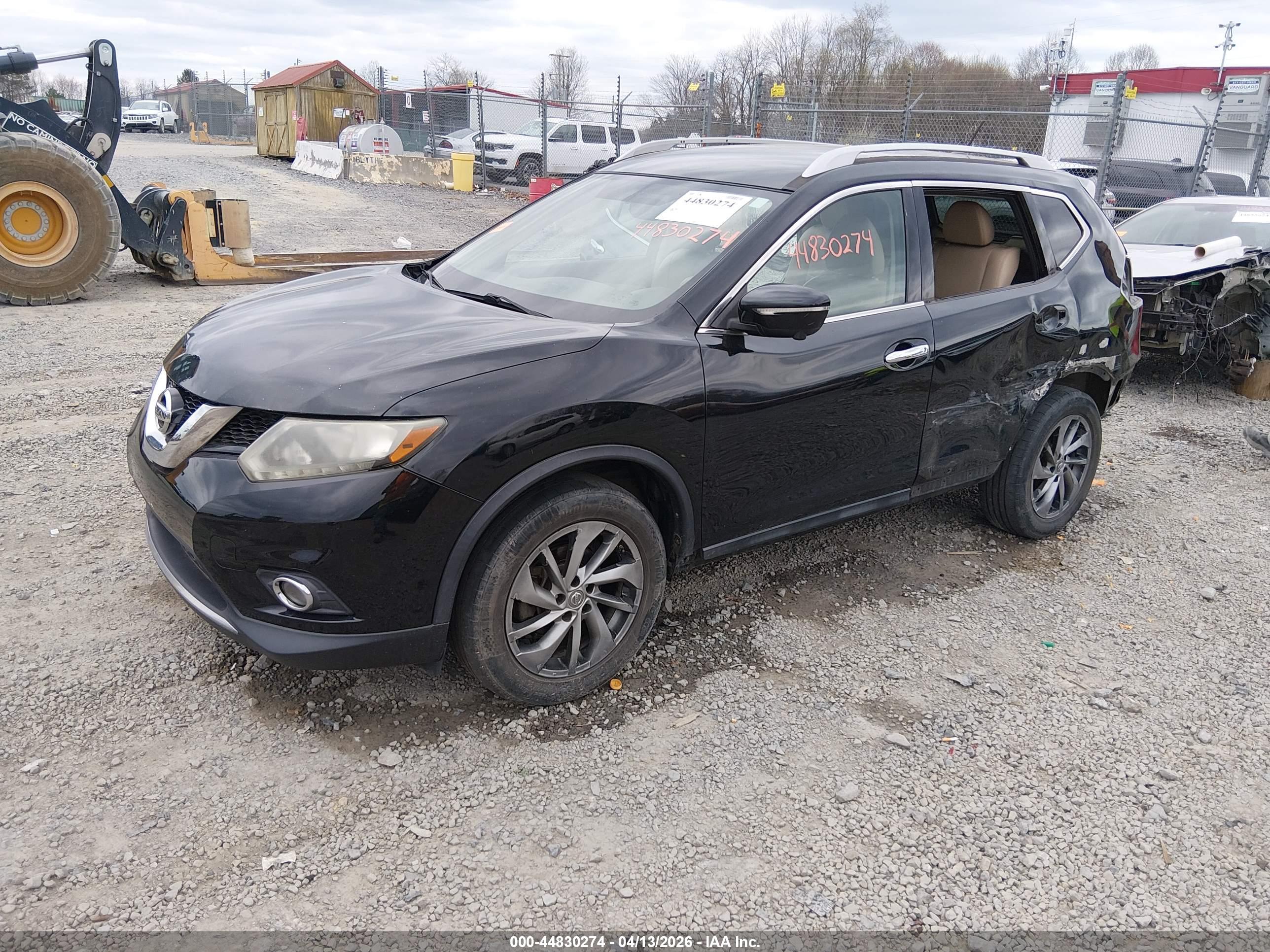 NISSAN ROGUE image 2