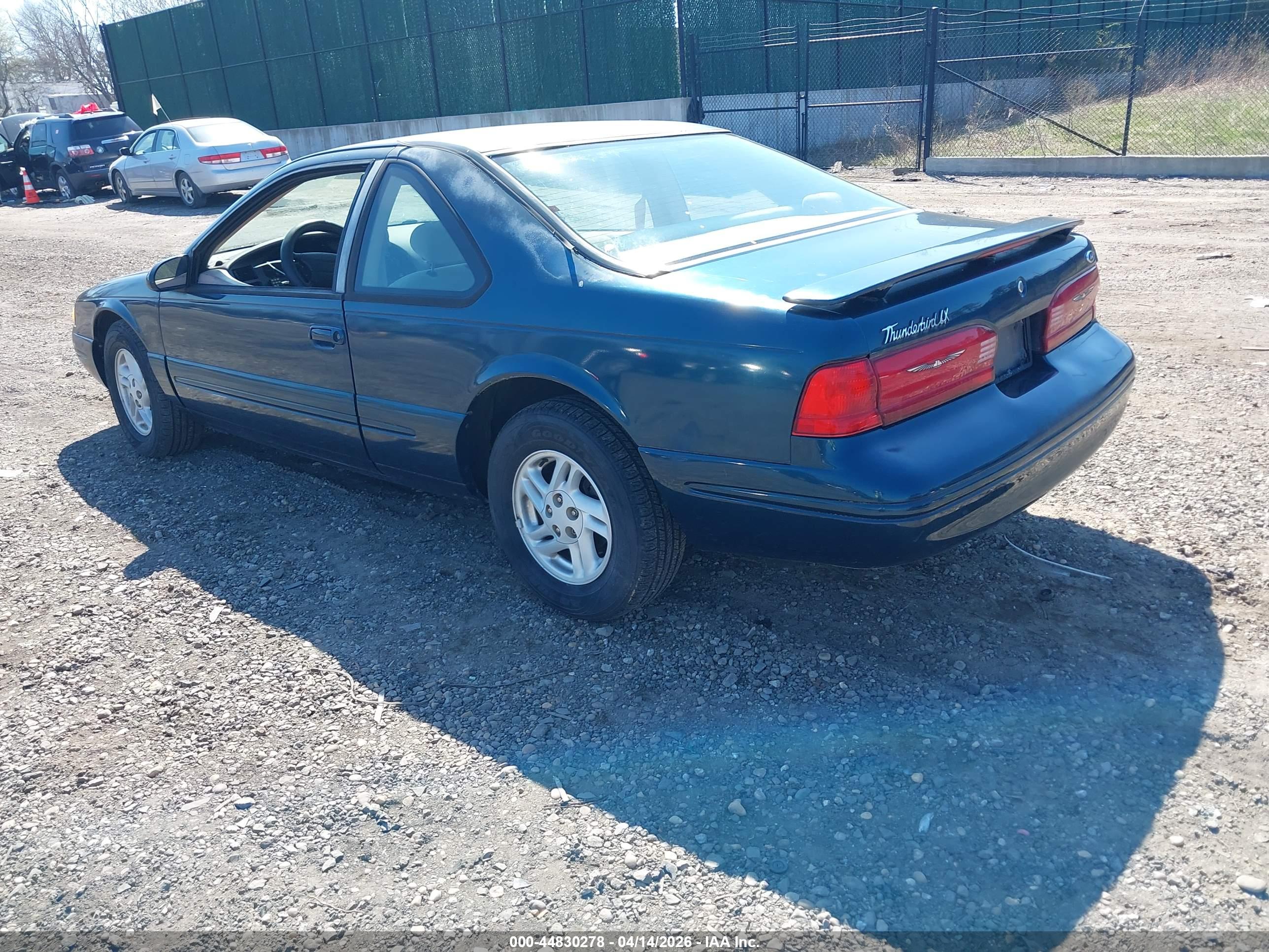 FORD THUNDERBIRD image 3