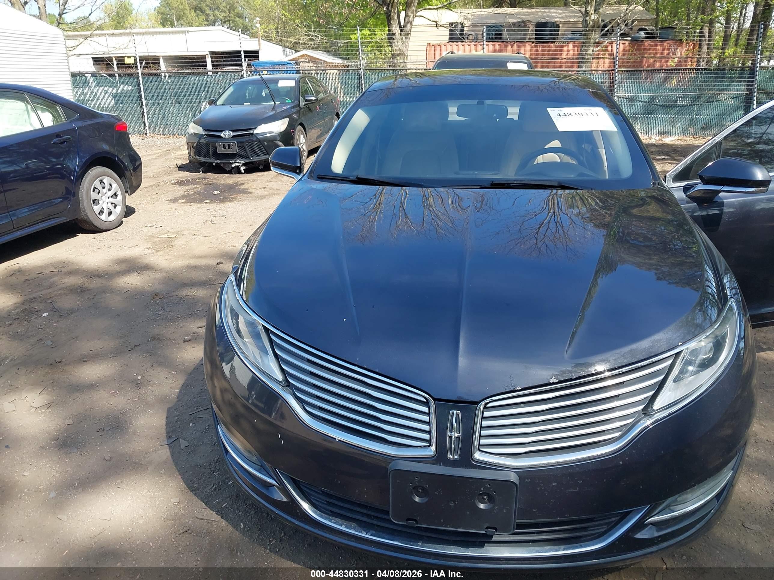 LINCOLN MKZ image 6
