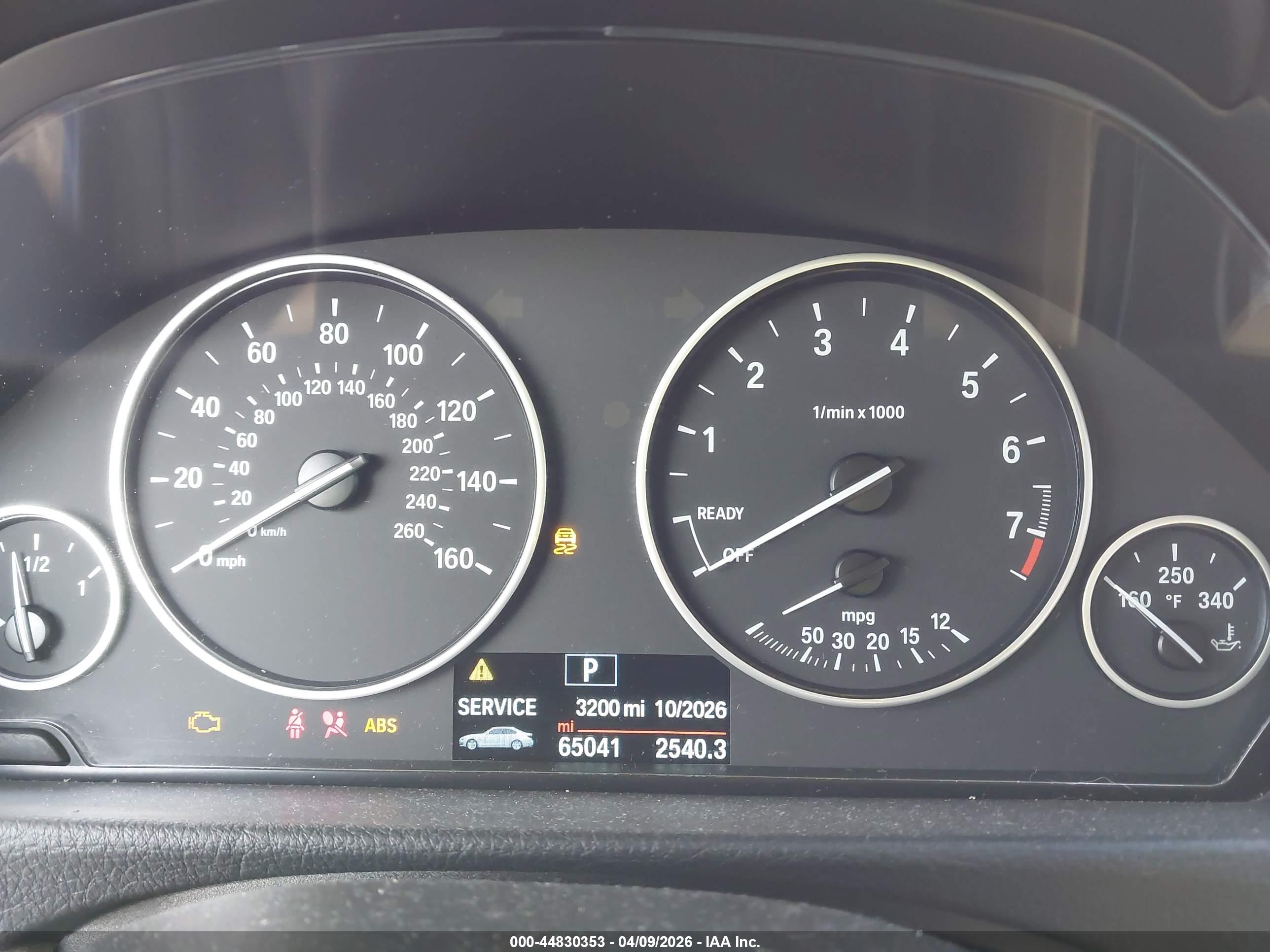 BMW 320I image 7