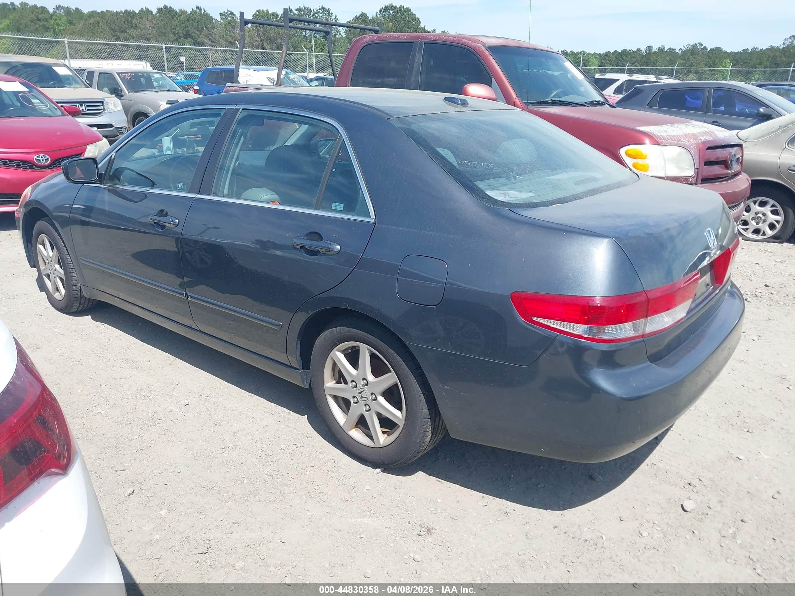 HONDA ACCORD image 3