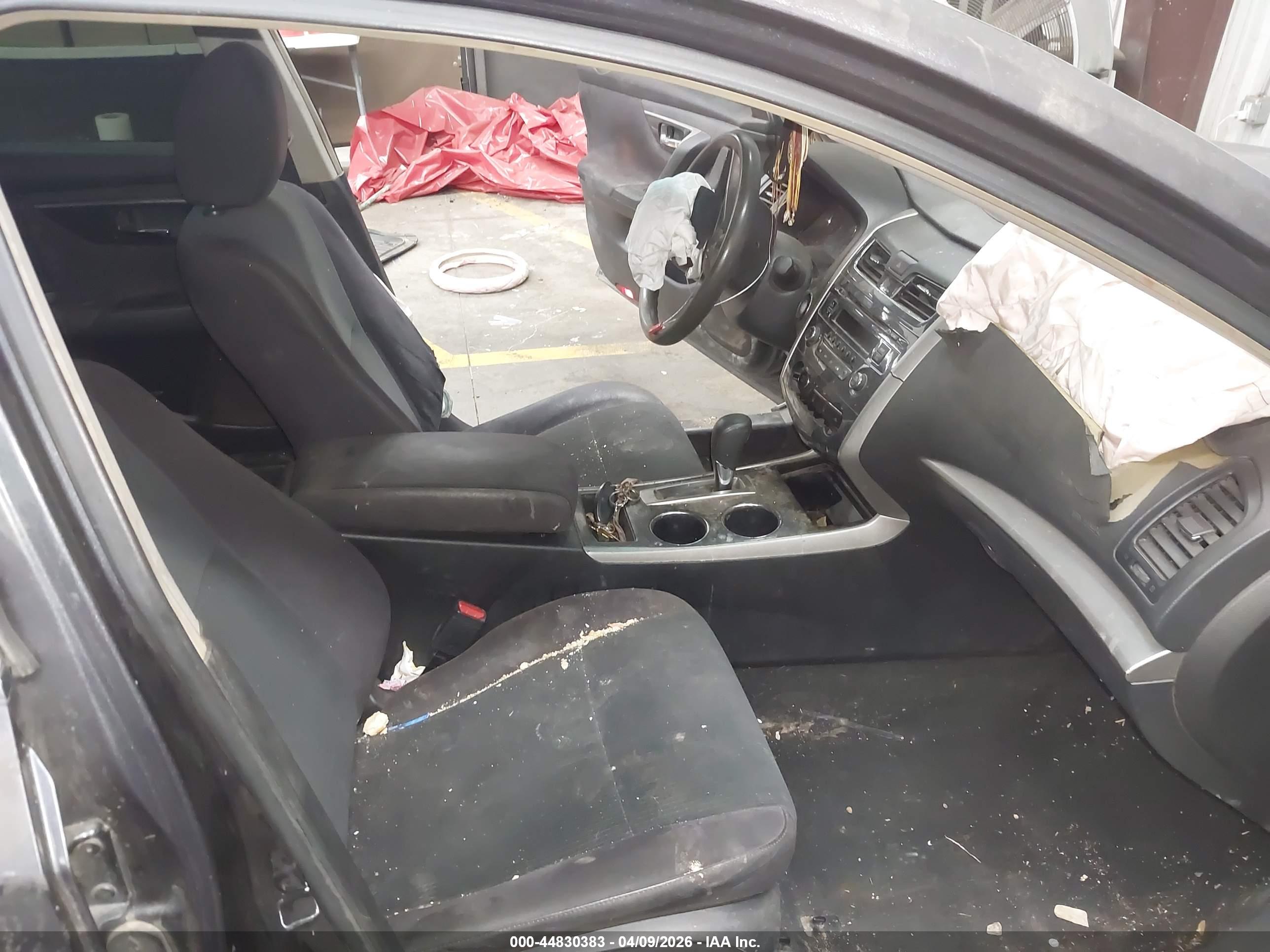 NISSAN ALTIMA image 5