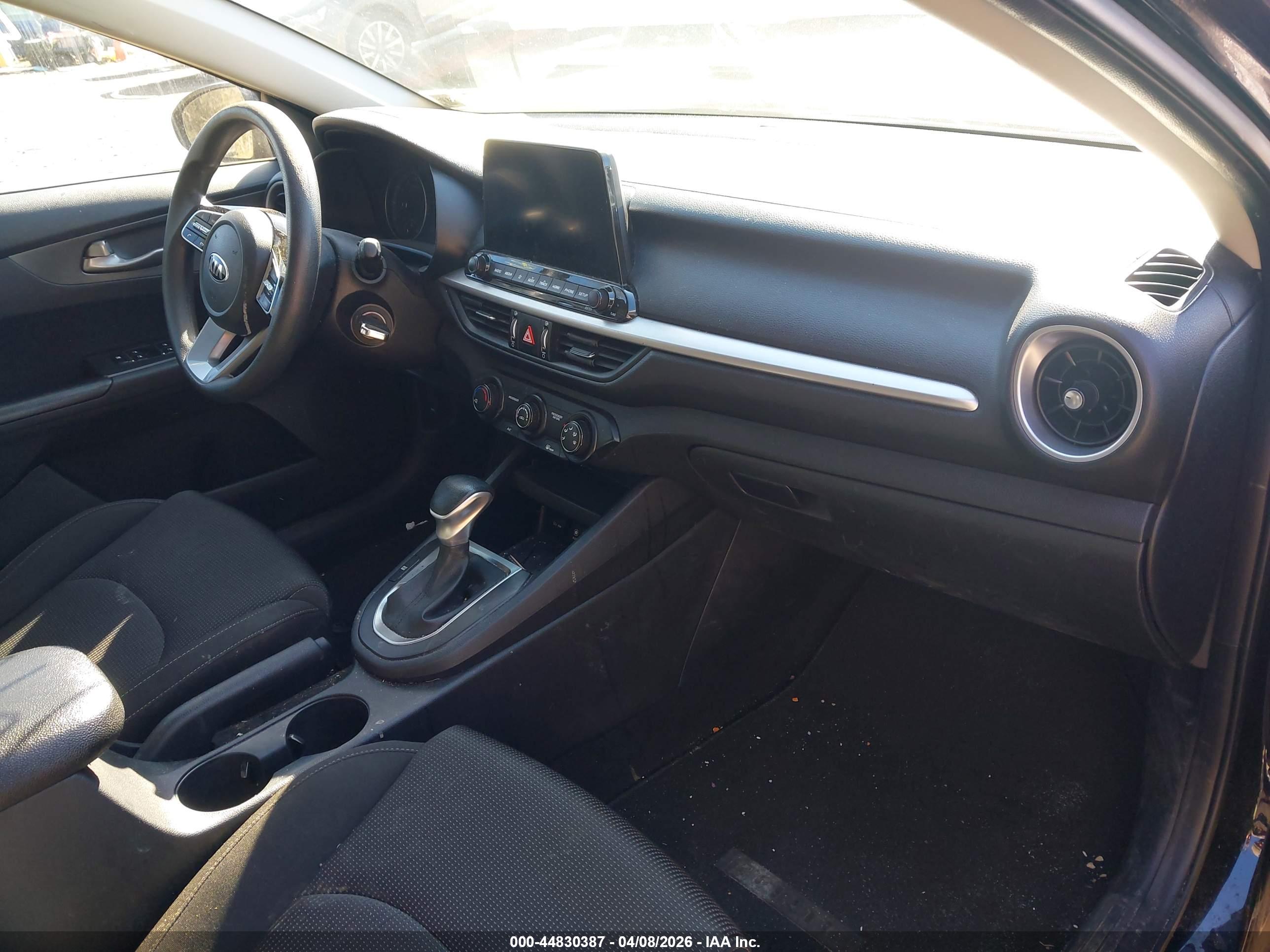 KIA FORTE image 5