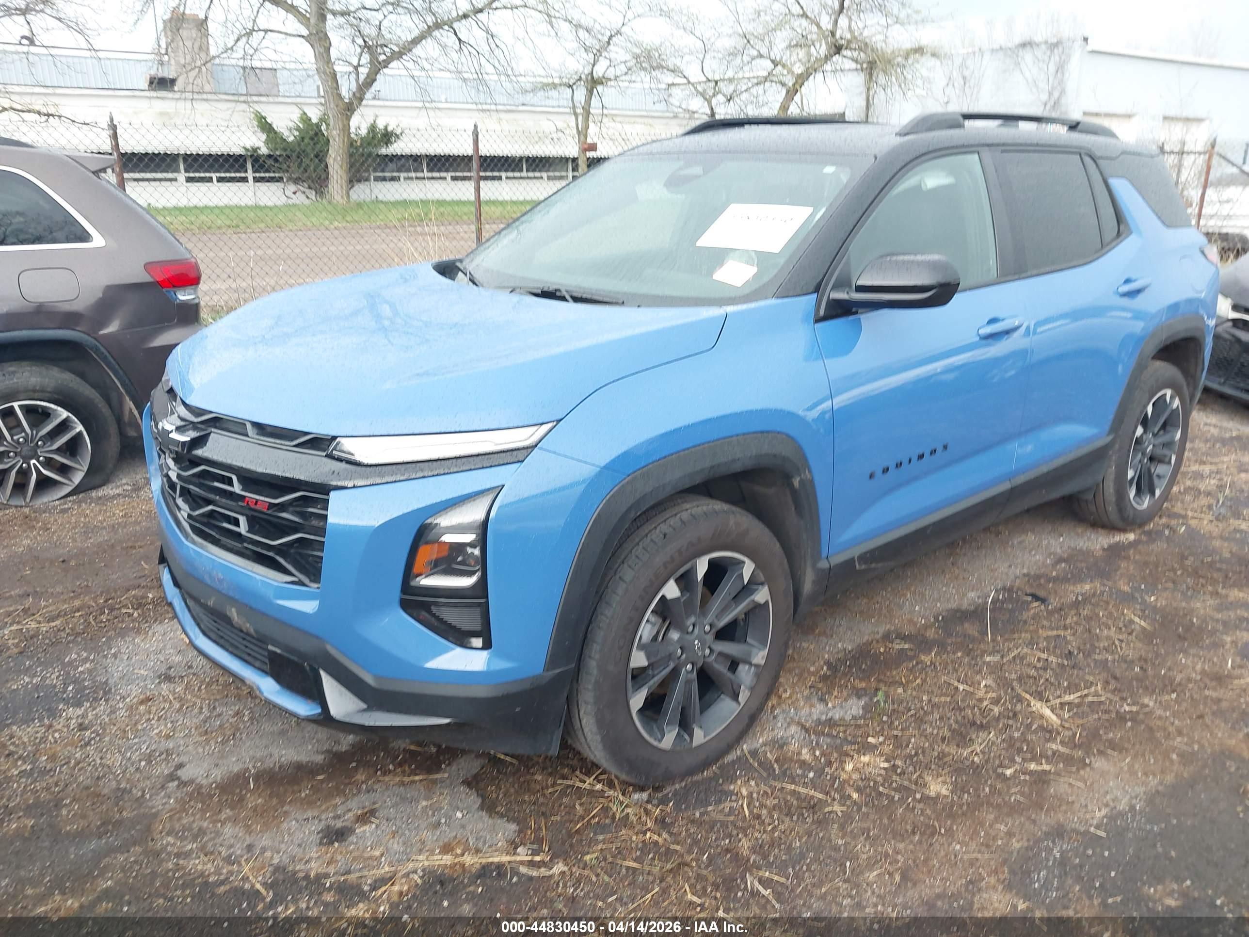 CHEVROLET EQUINOX image 2